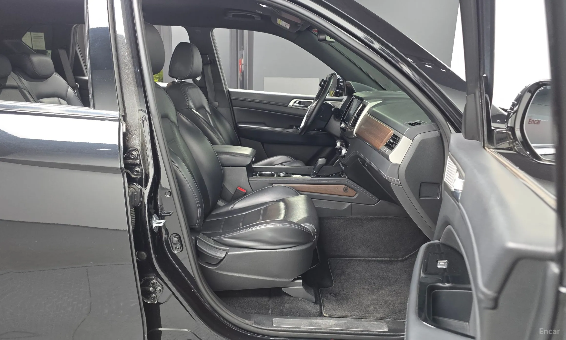 KG Mobility (SsangYong) G4 Rexton превью 11
