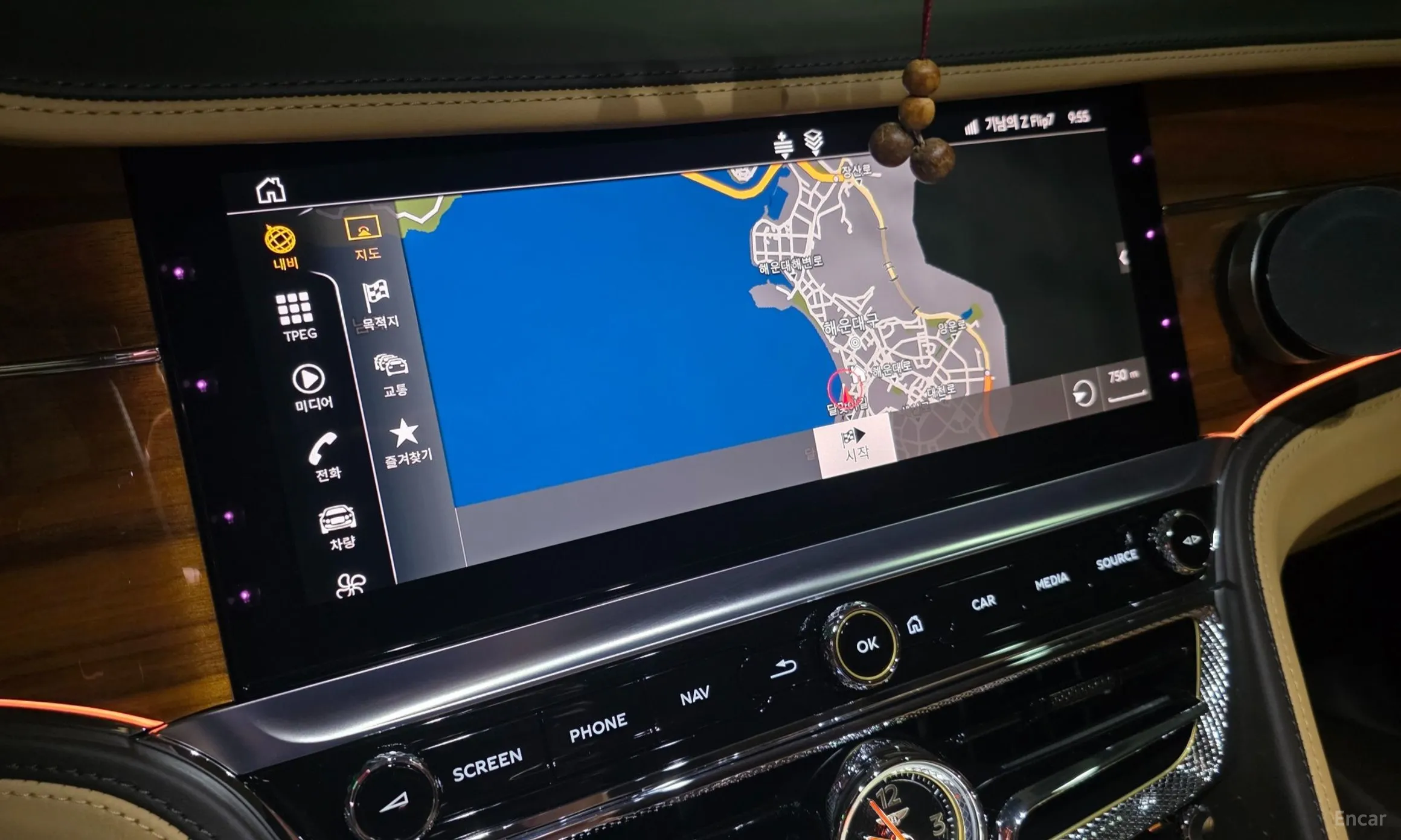 Bentley Flying Spur 3rd Generation превью 13