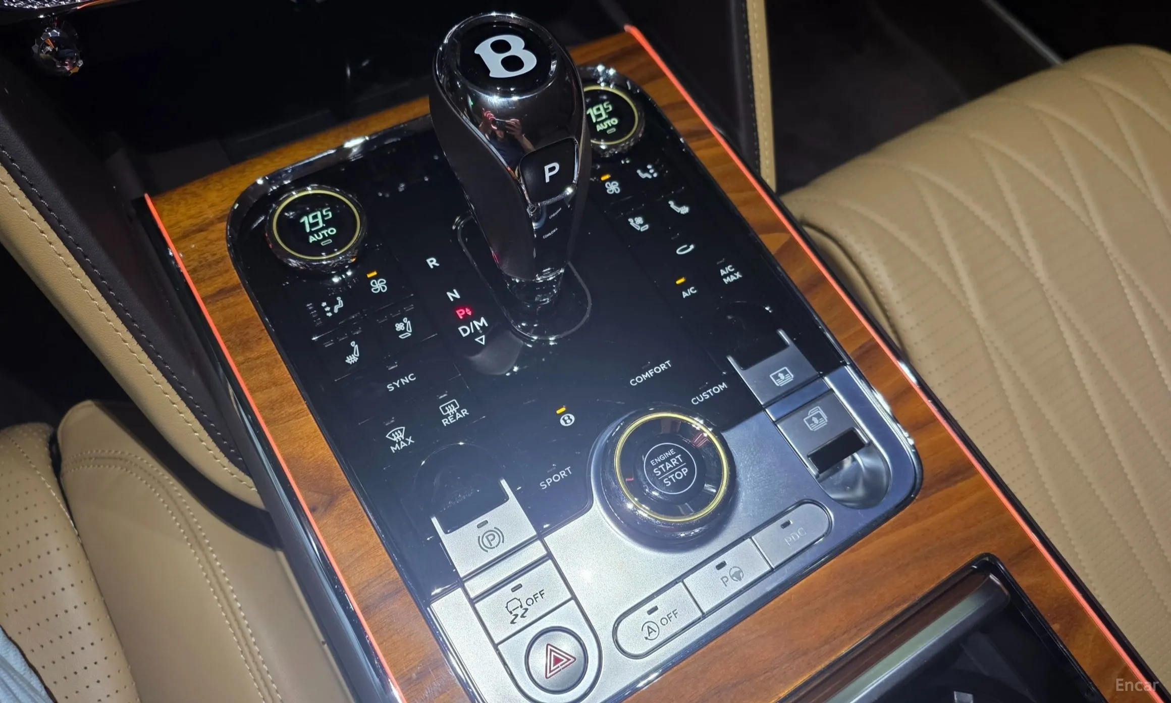 Bentley Flying Spur 3rd Generation превью 15