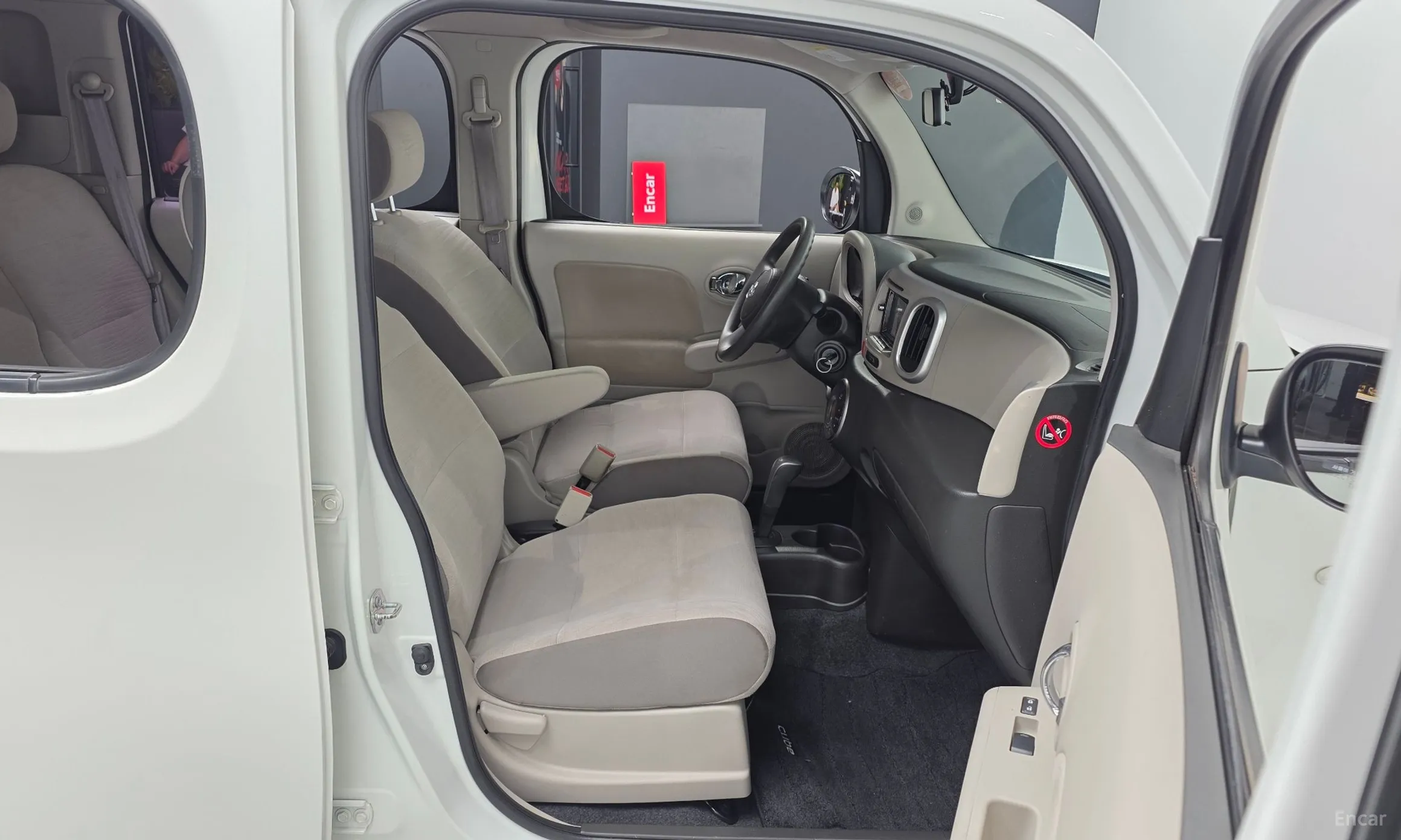 Nissan Cube превью 11