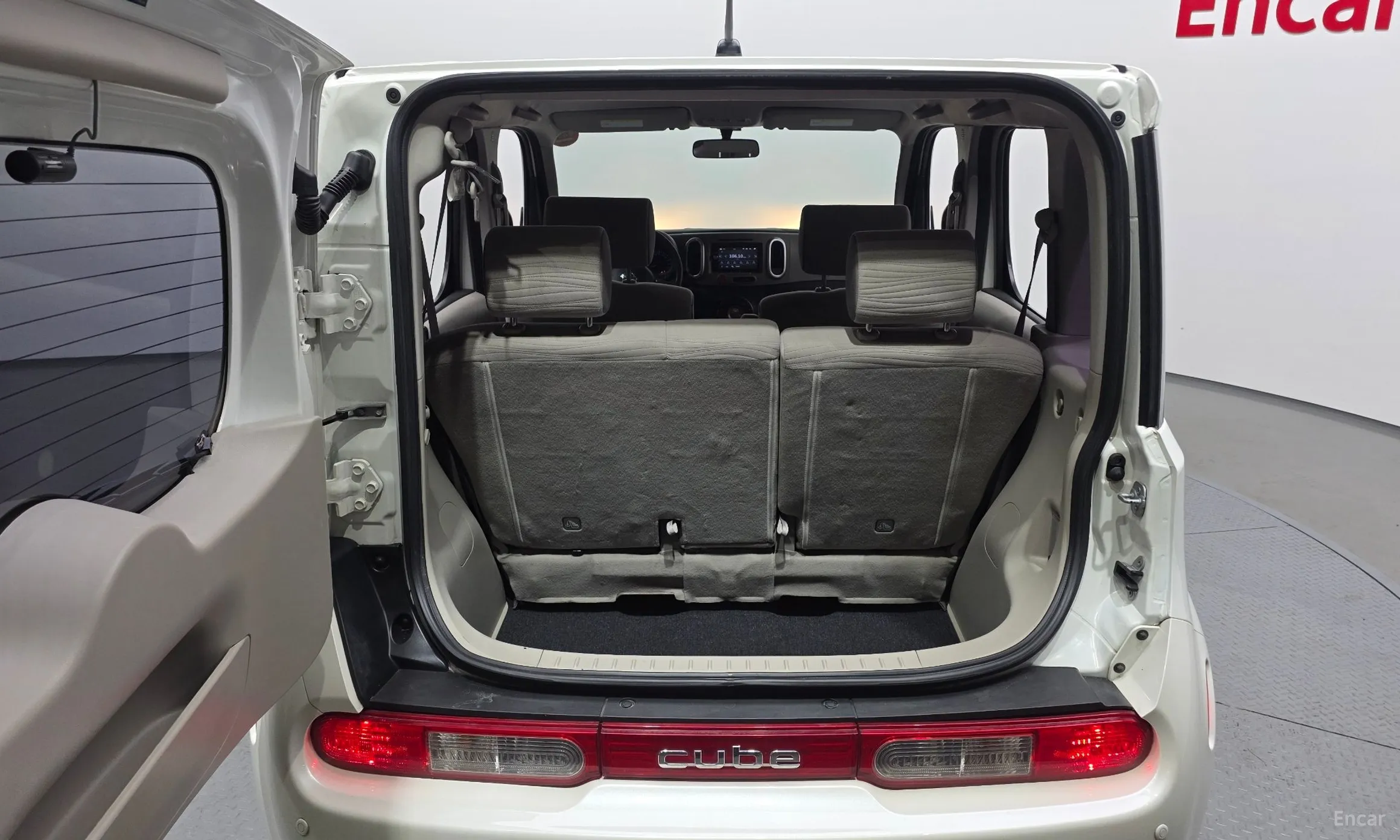 Nissan Cube превью 20