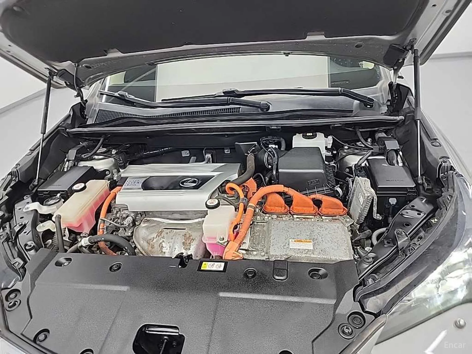 Lexus NX300h превью 5