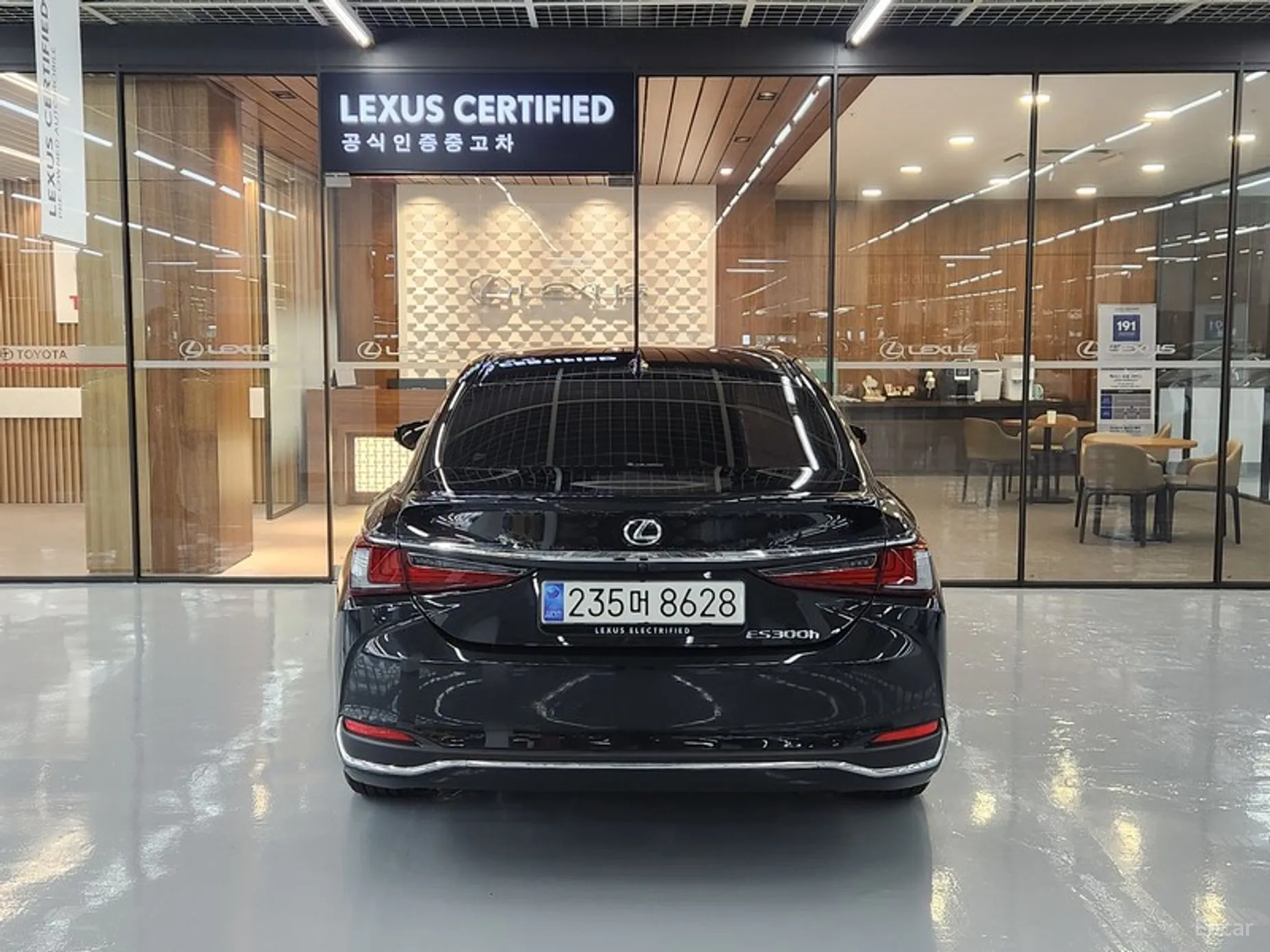 Lexus ES300h 7th Generation превью 4