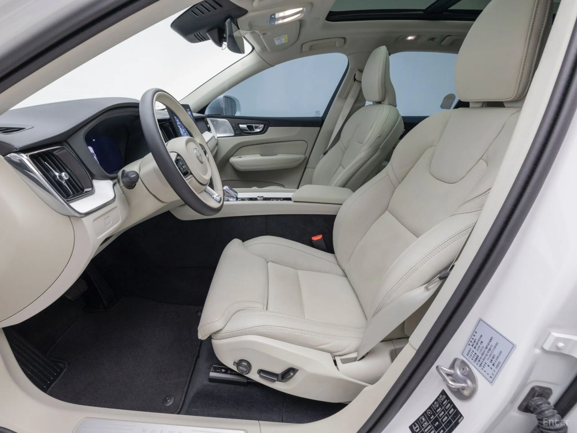 Volvo XC60 Gen 2 превью 9