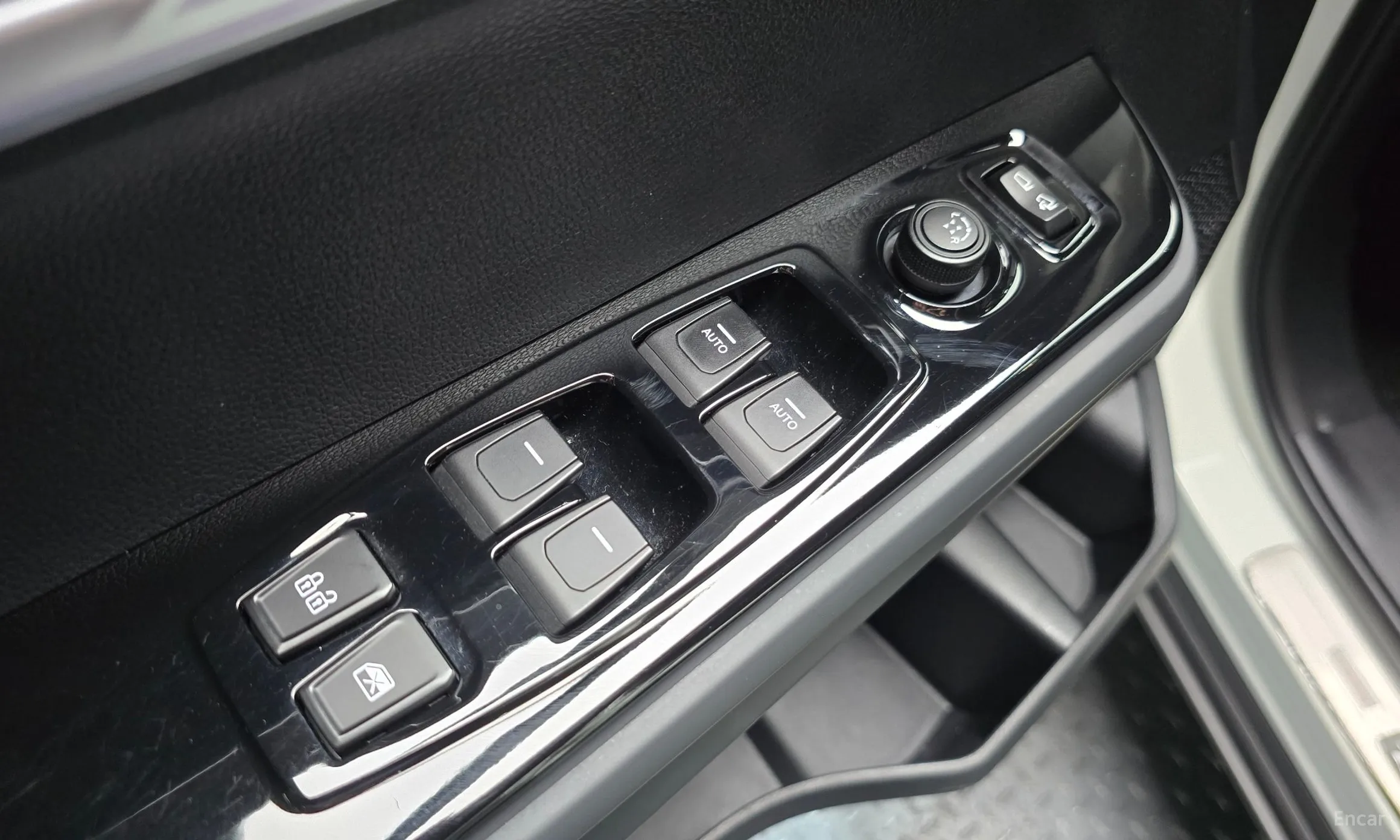 KG Mobility (SsangYong) Torres превью 14