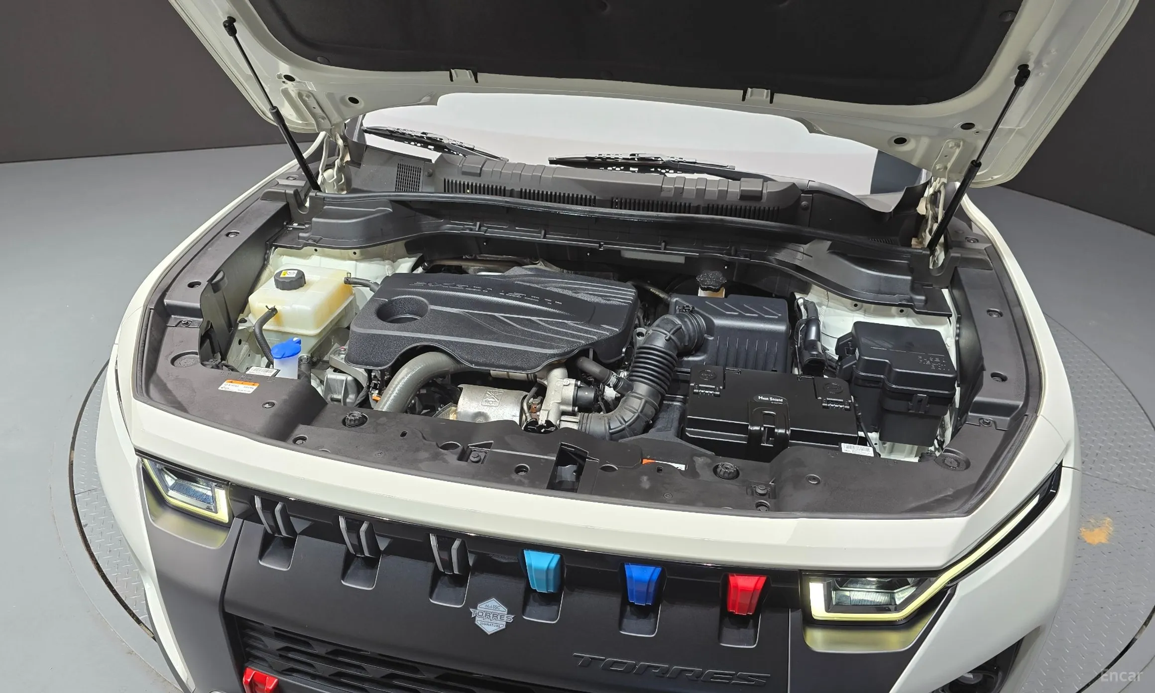 KG Mobility (SsangYong) Torres превью 6