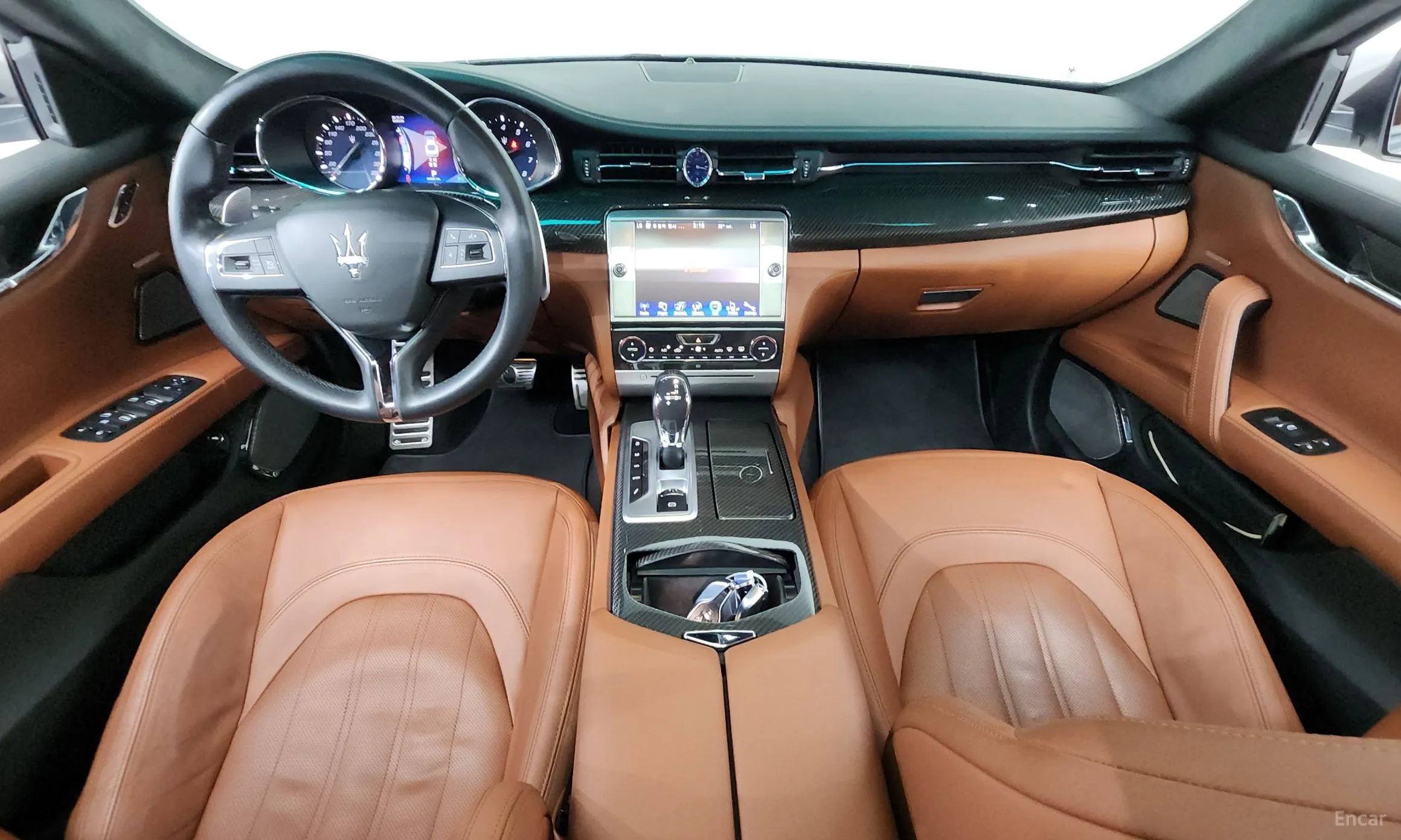 Maserati Quattroporte превью 7
