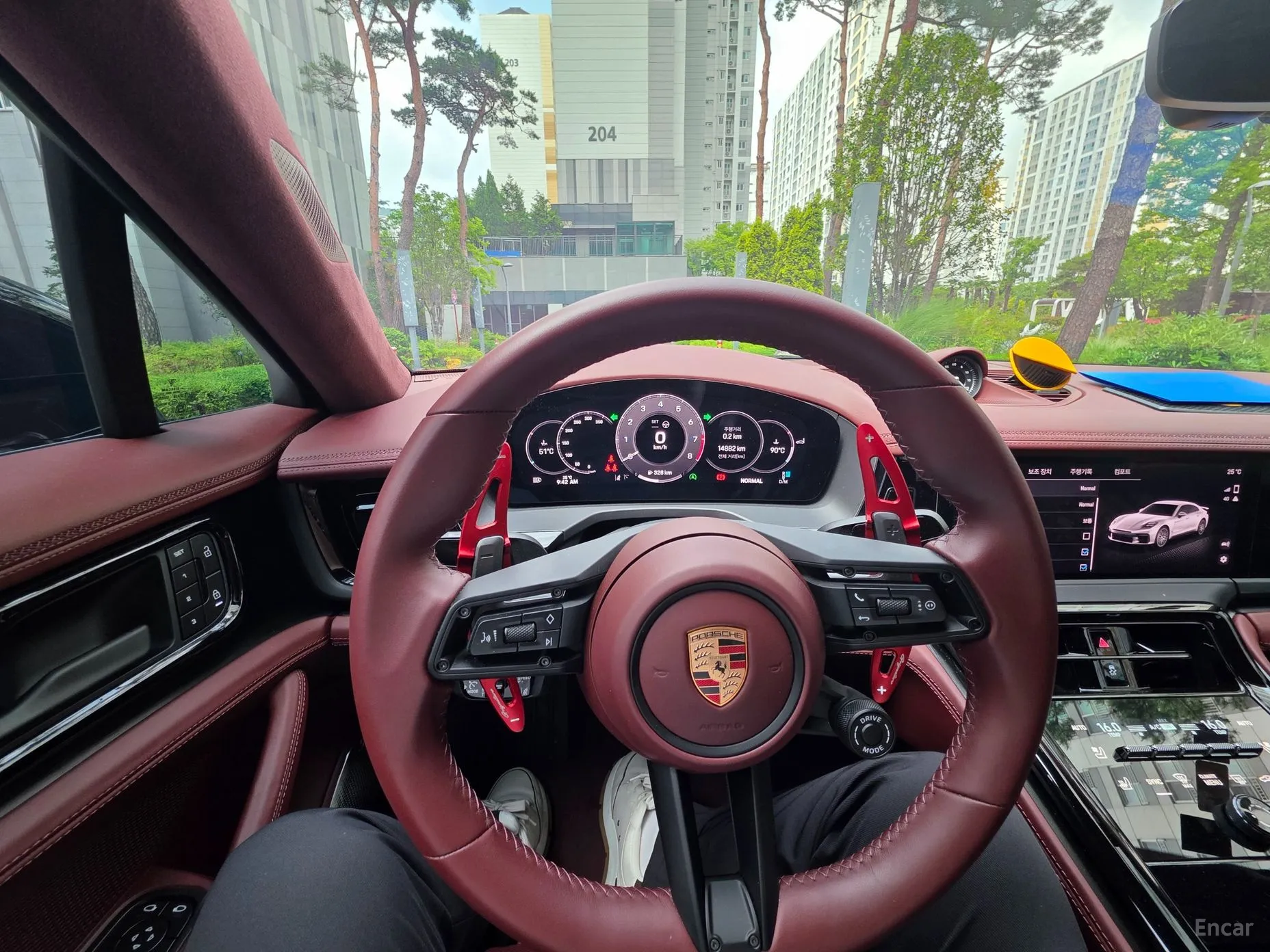 Porsche Panamera (976) превью 14