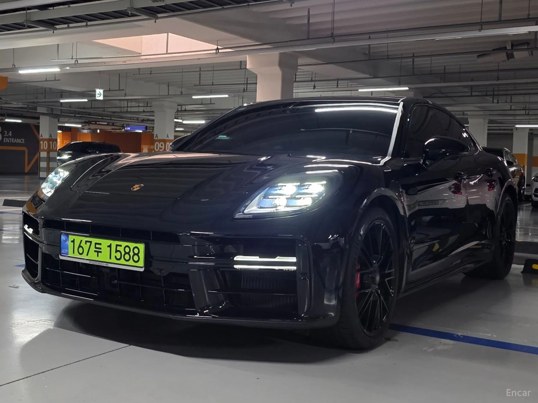 Porsche Panamera (976) превью 3