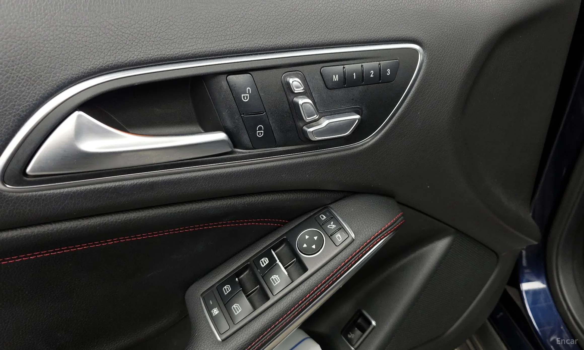 Mercedes Benz GLA-Class X156 превью 17