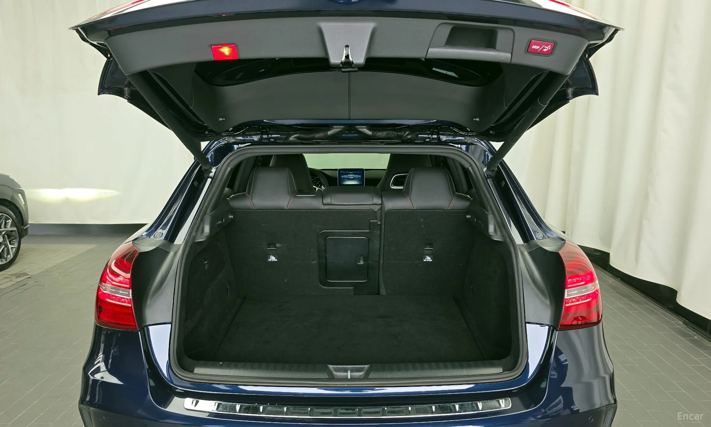 Mercedes Benz GLA-Class X156 превью 20