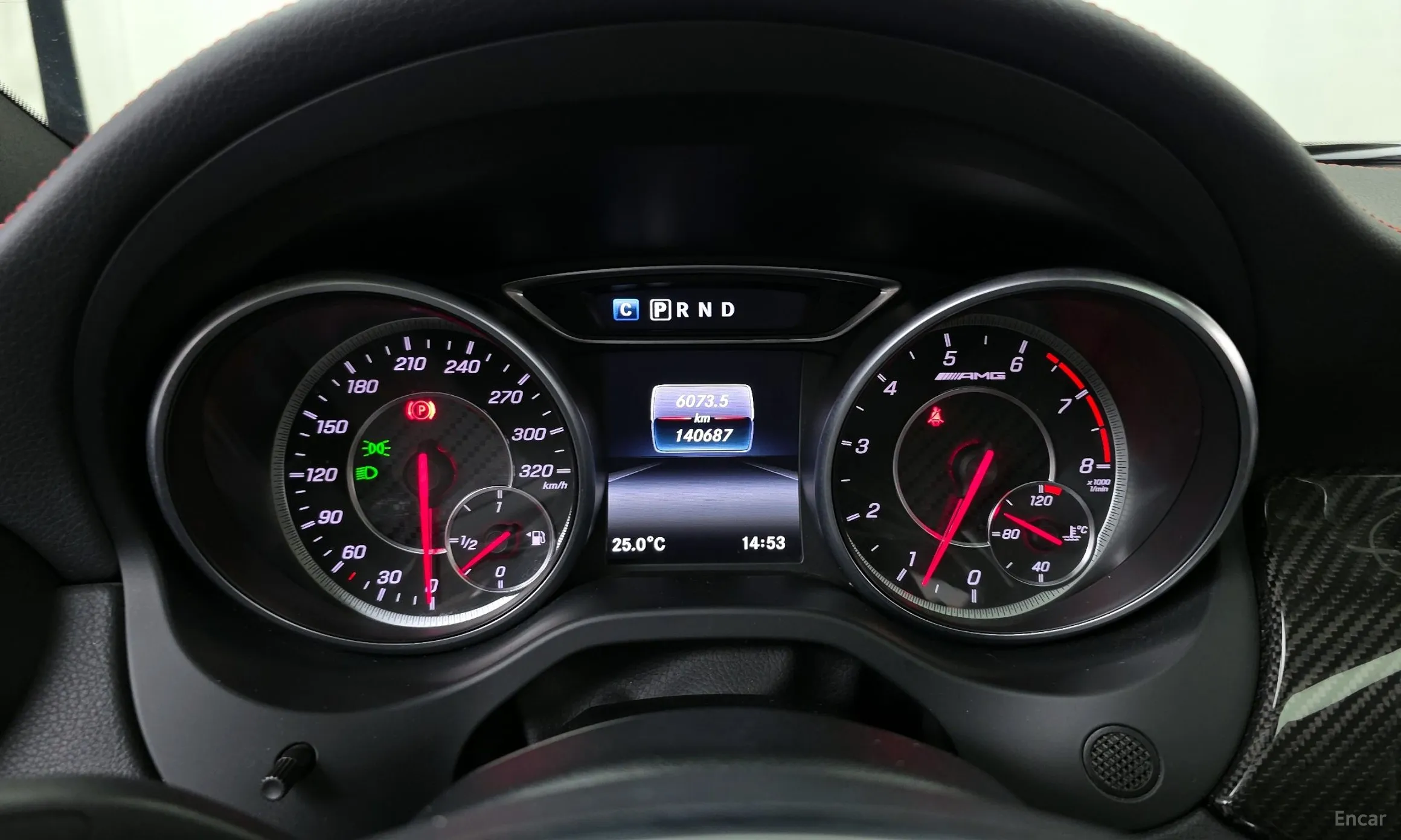 Mercedes Benz GLA-Class X156 превью 8
