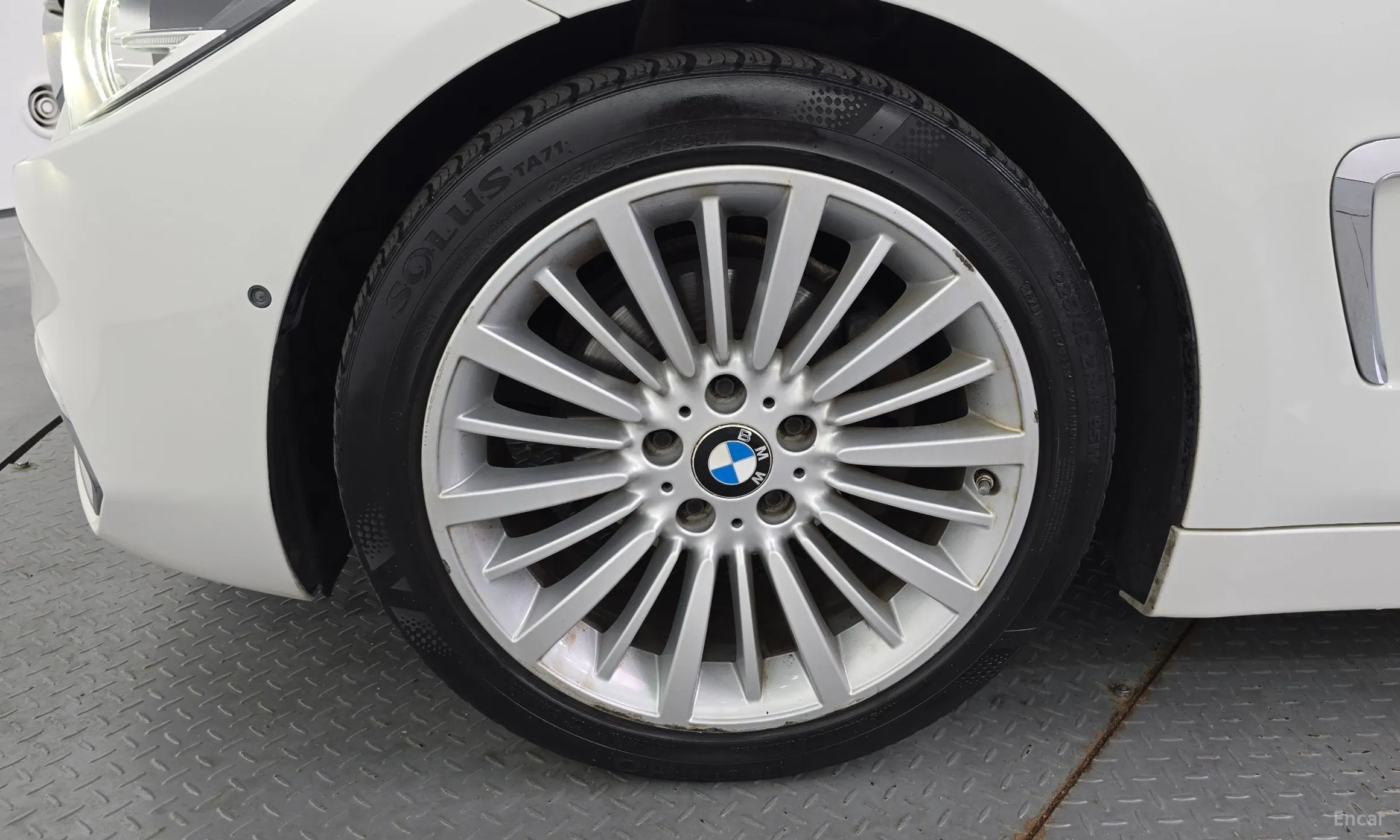 BMW Series 4 (F32) превью 5