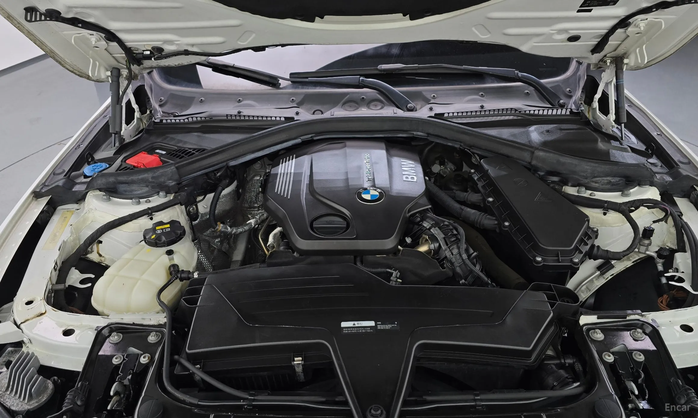 BMW Series 4 (F32) превью 6