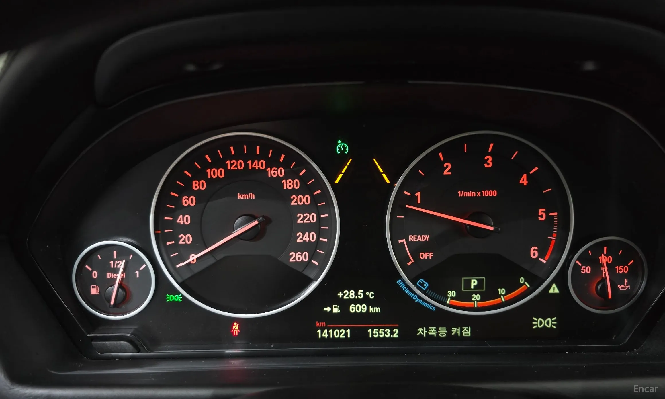 BMW Series 4 (F32) превью 8