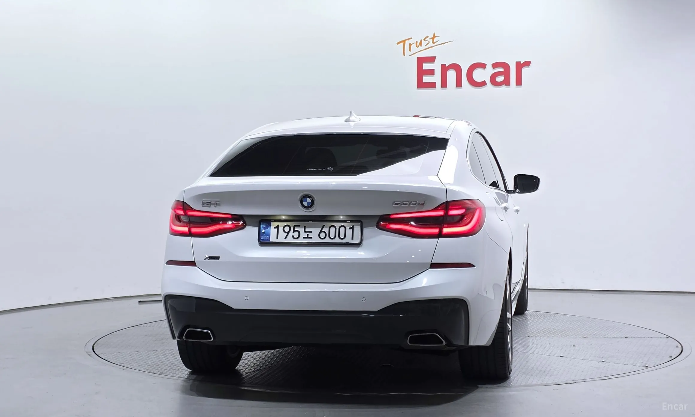 BMW 6-Series GT (G32) превью 4