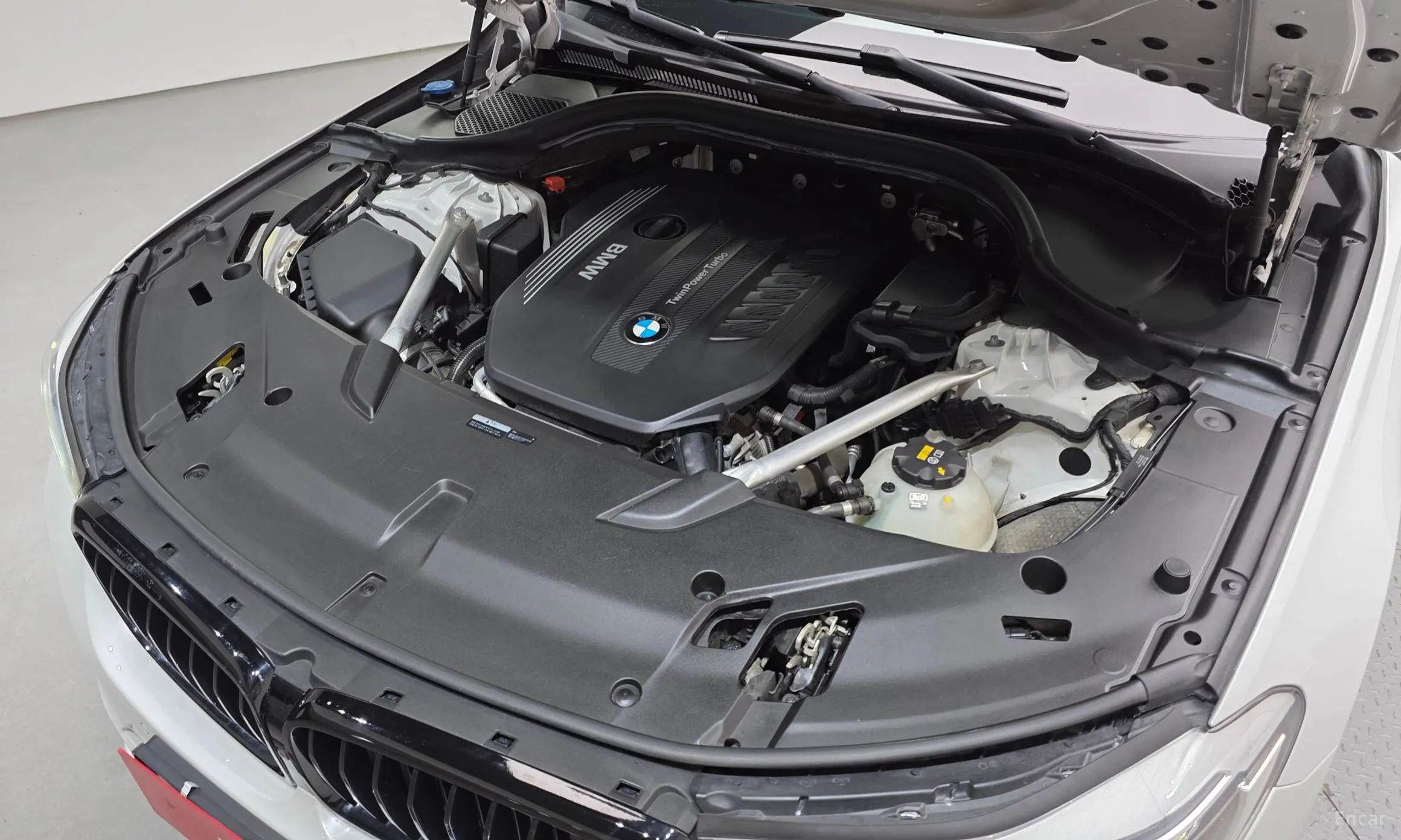BMW 6-Series GT (G32) превью 6