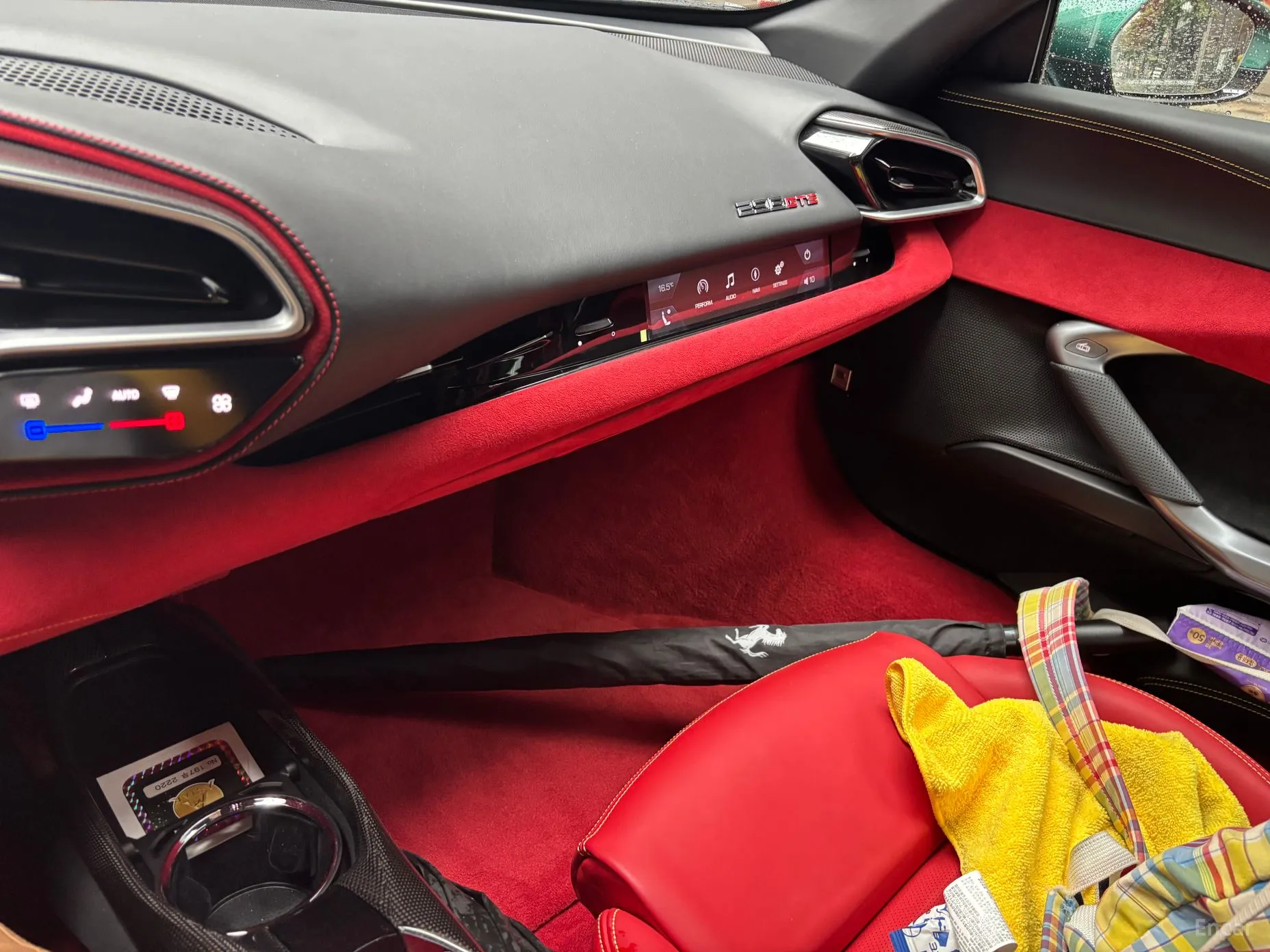 Ferrari 296 GTS превью 9