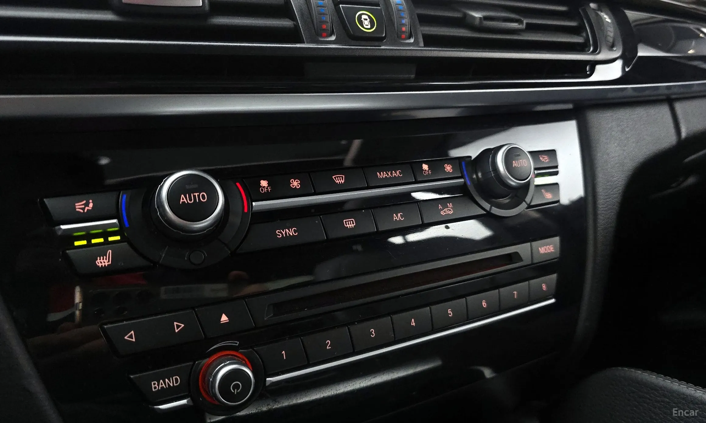 BMW X6 (F16) превью 18