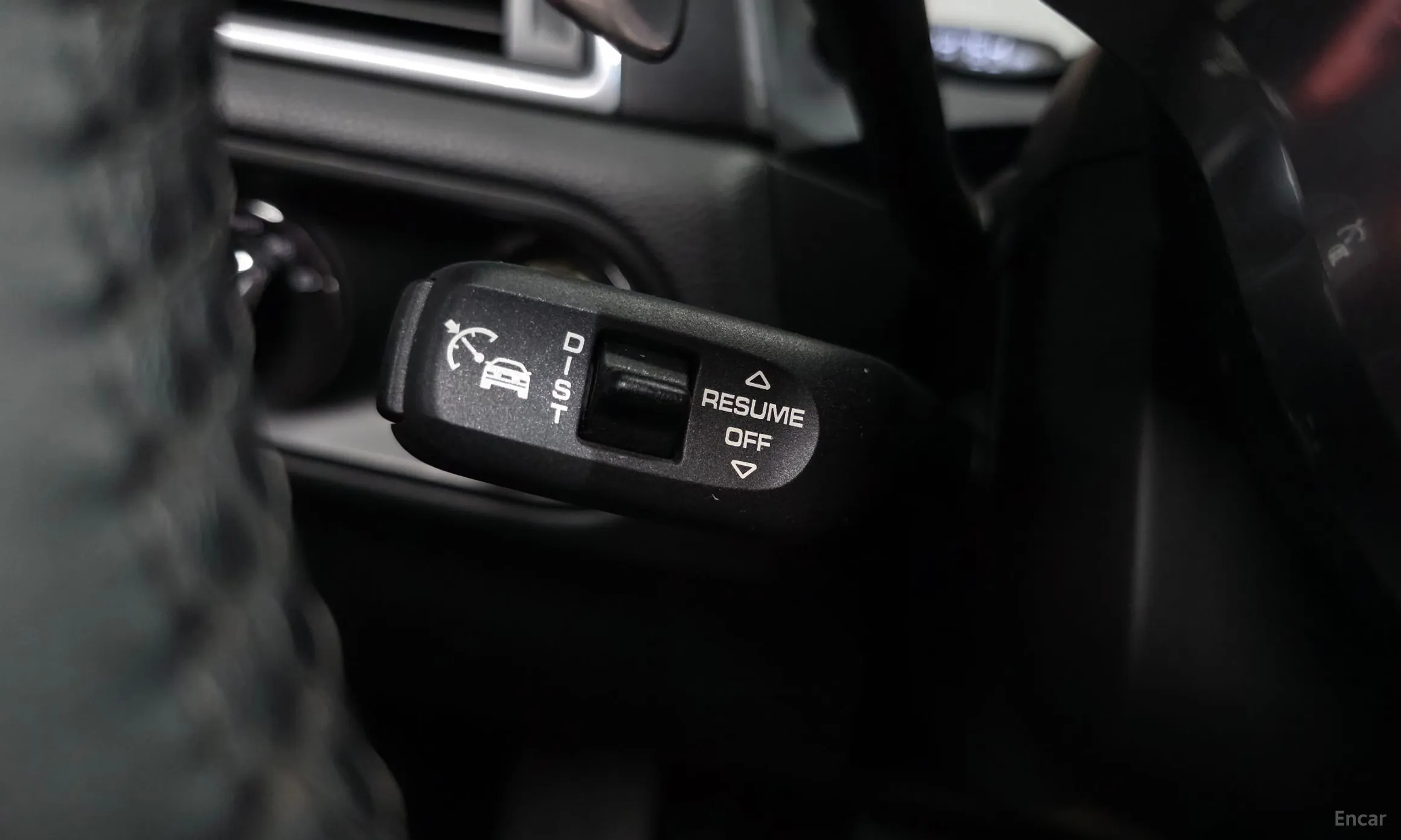 Porsche Macan превью 19