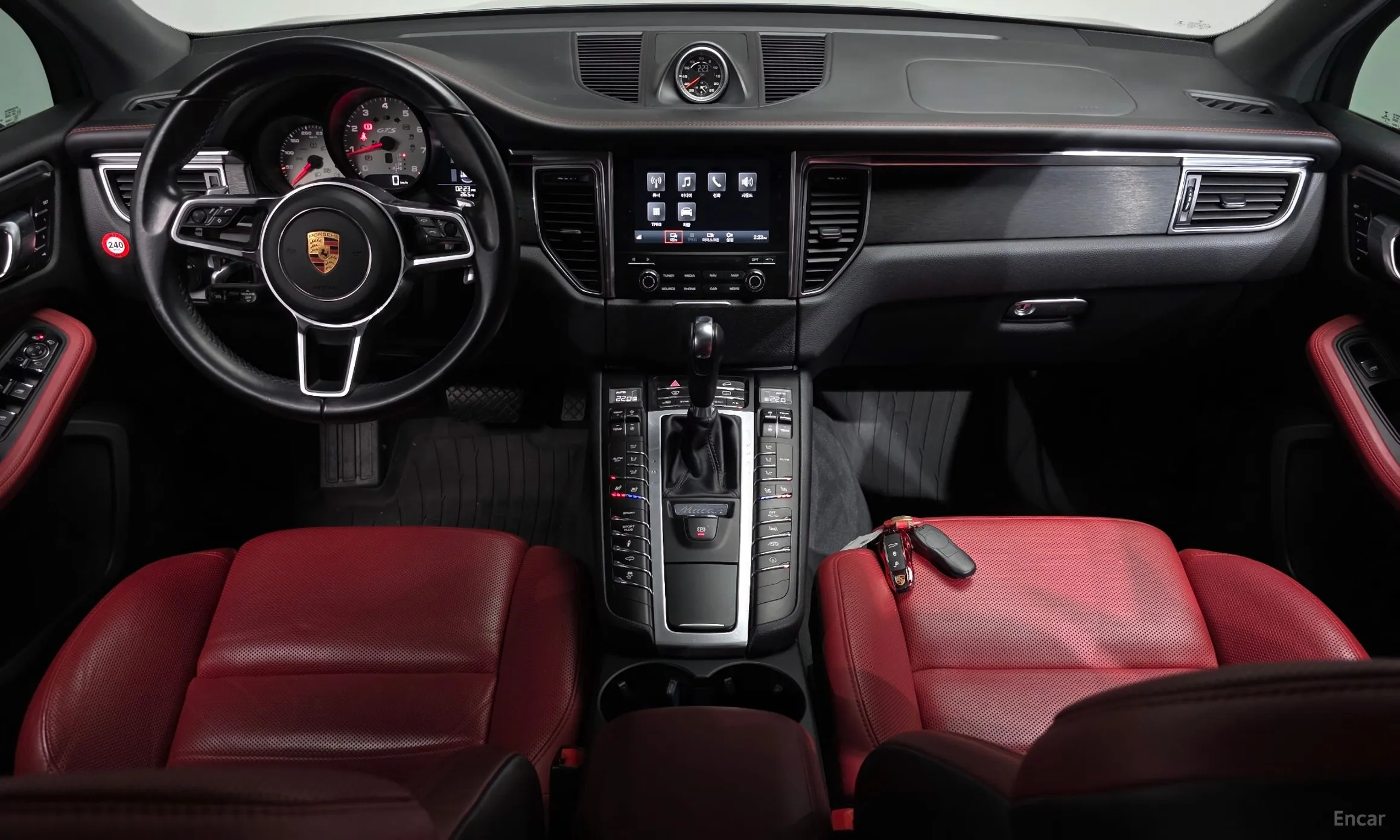 Porsche Macan превью 7