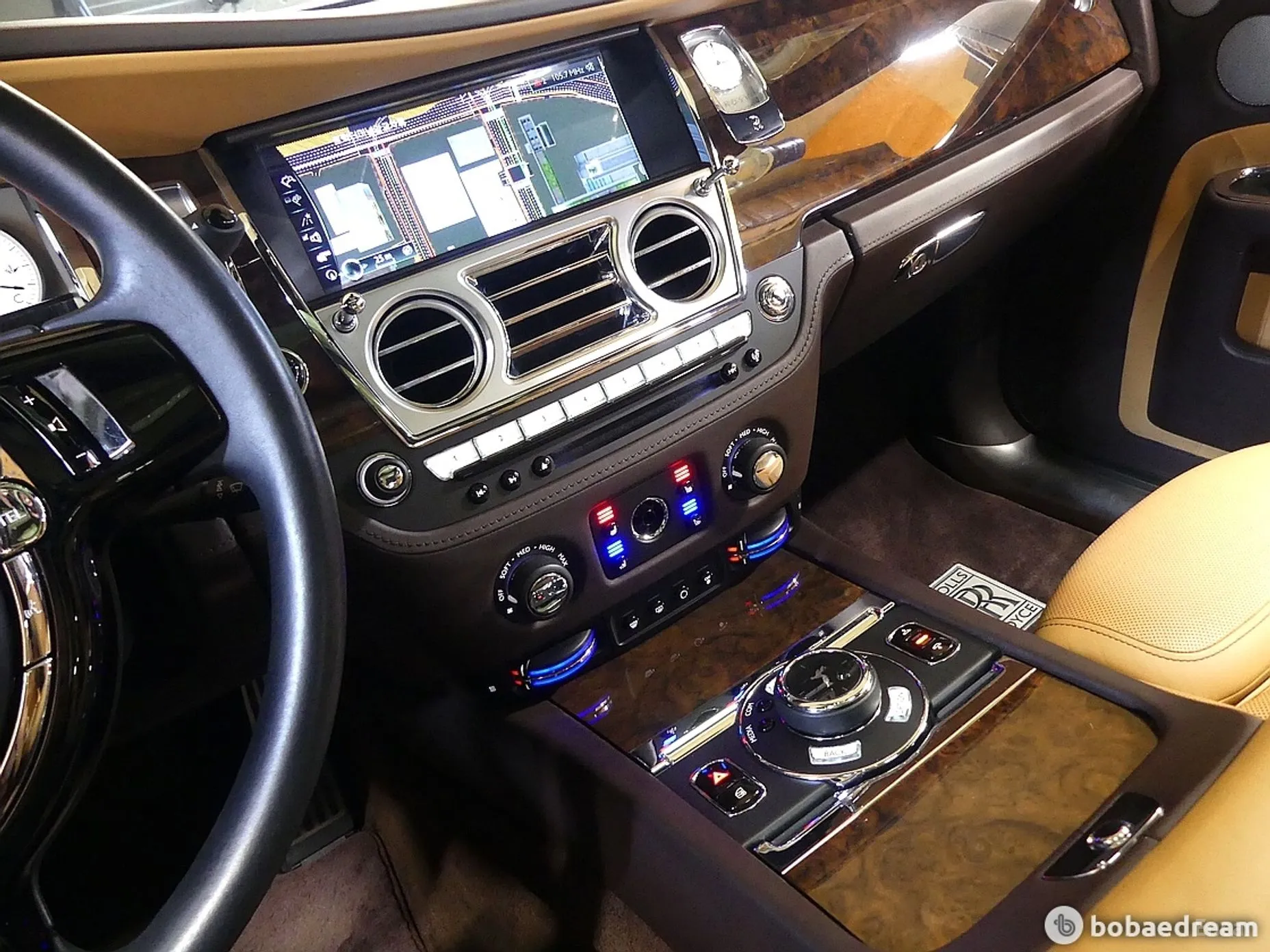 Rolls-Royce Ghost превью 20