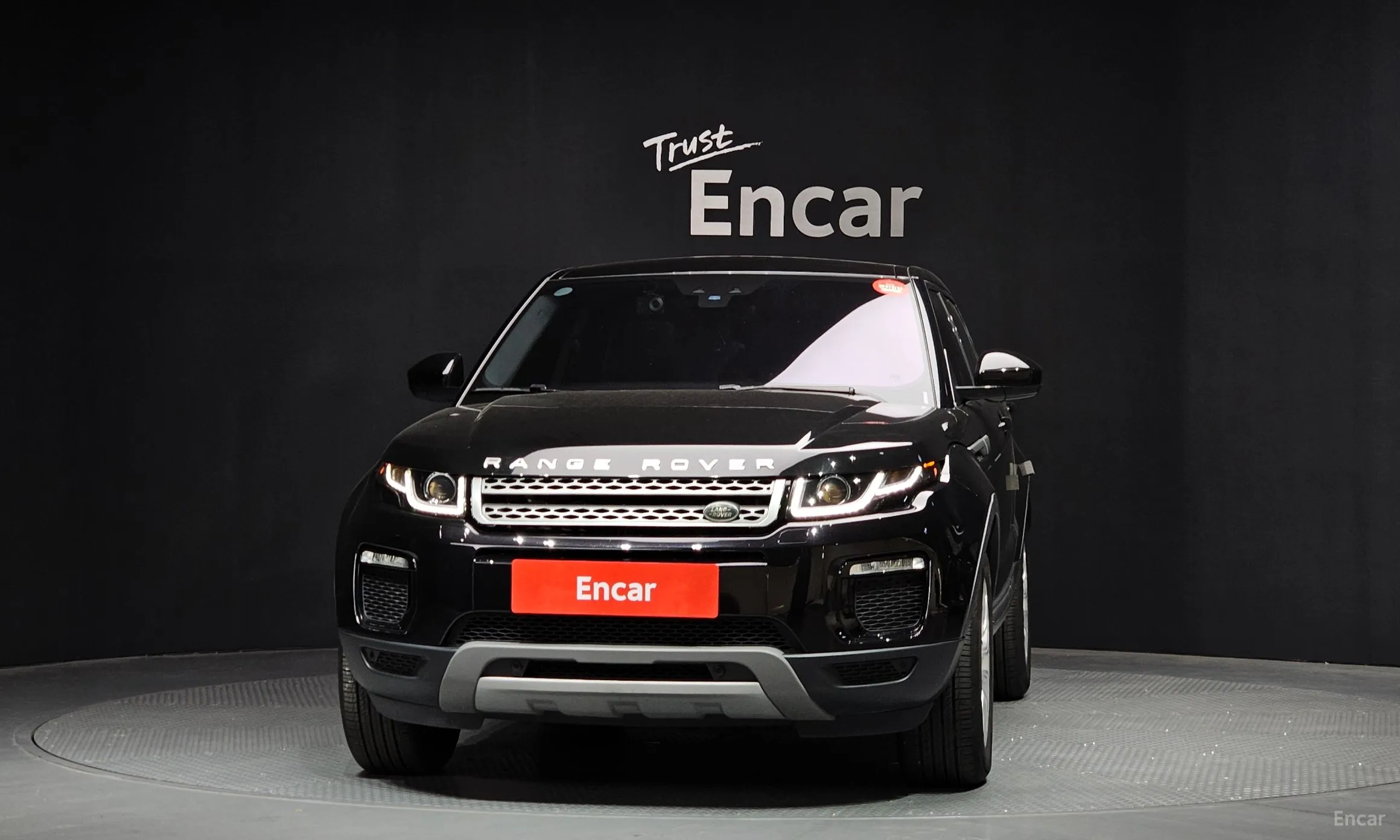 Land Rover Range Rover Evoque превью 3