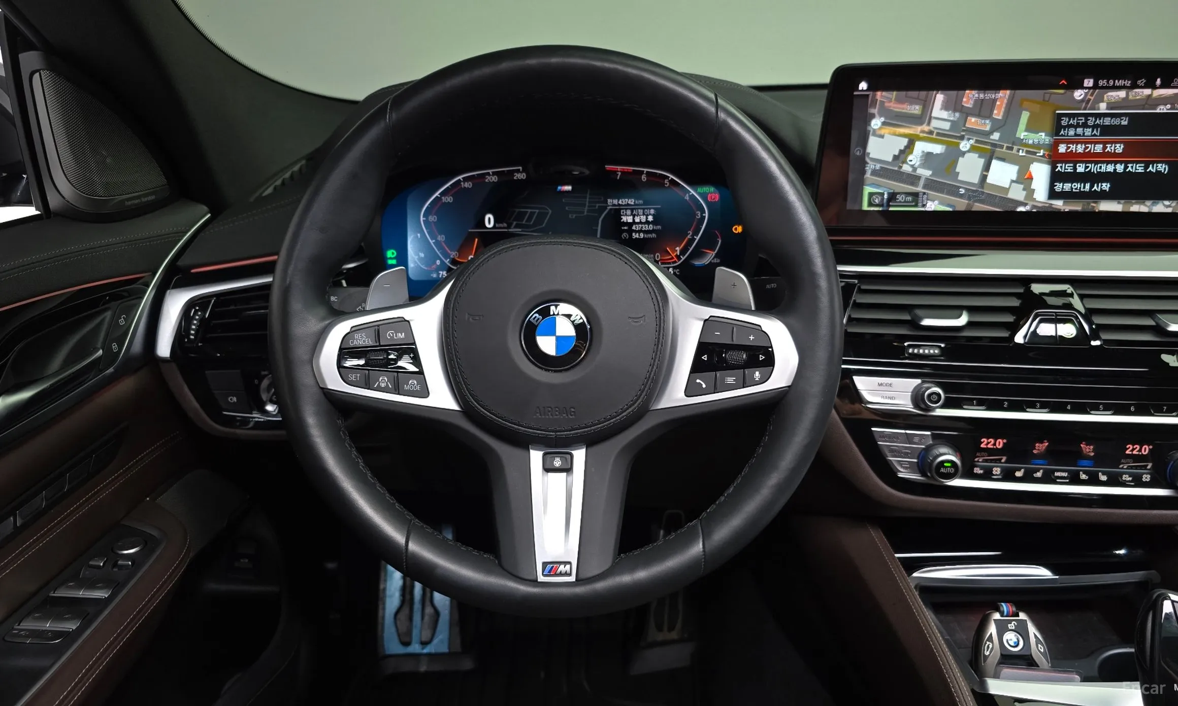 BMW 6-Series GT (G32) превью 13