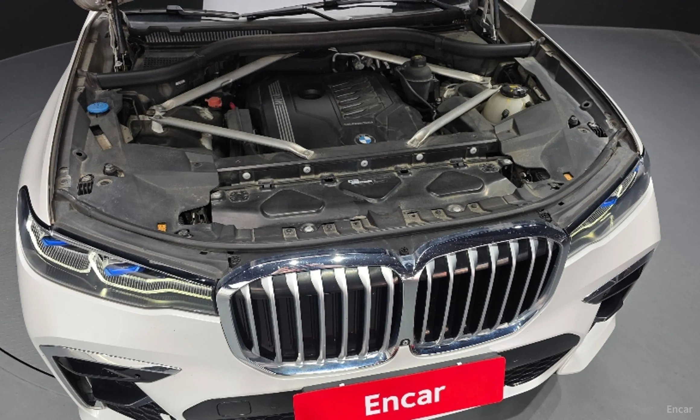 BMW X7 (G07) превью 6