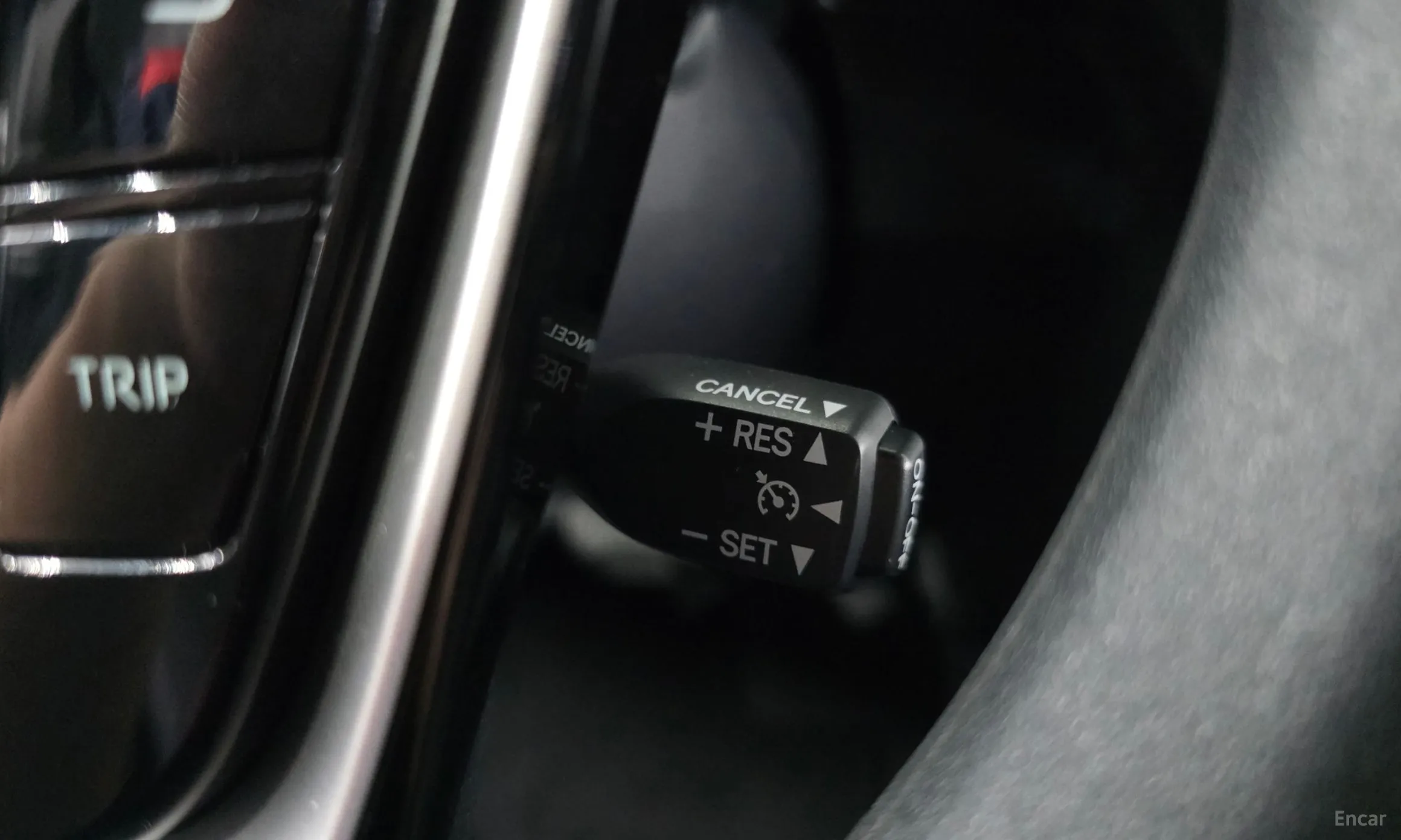 Toyota Prius C превью 16
