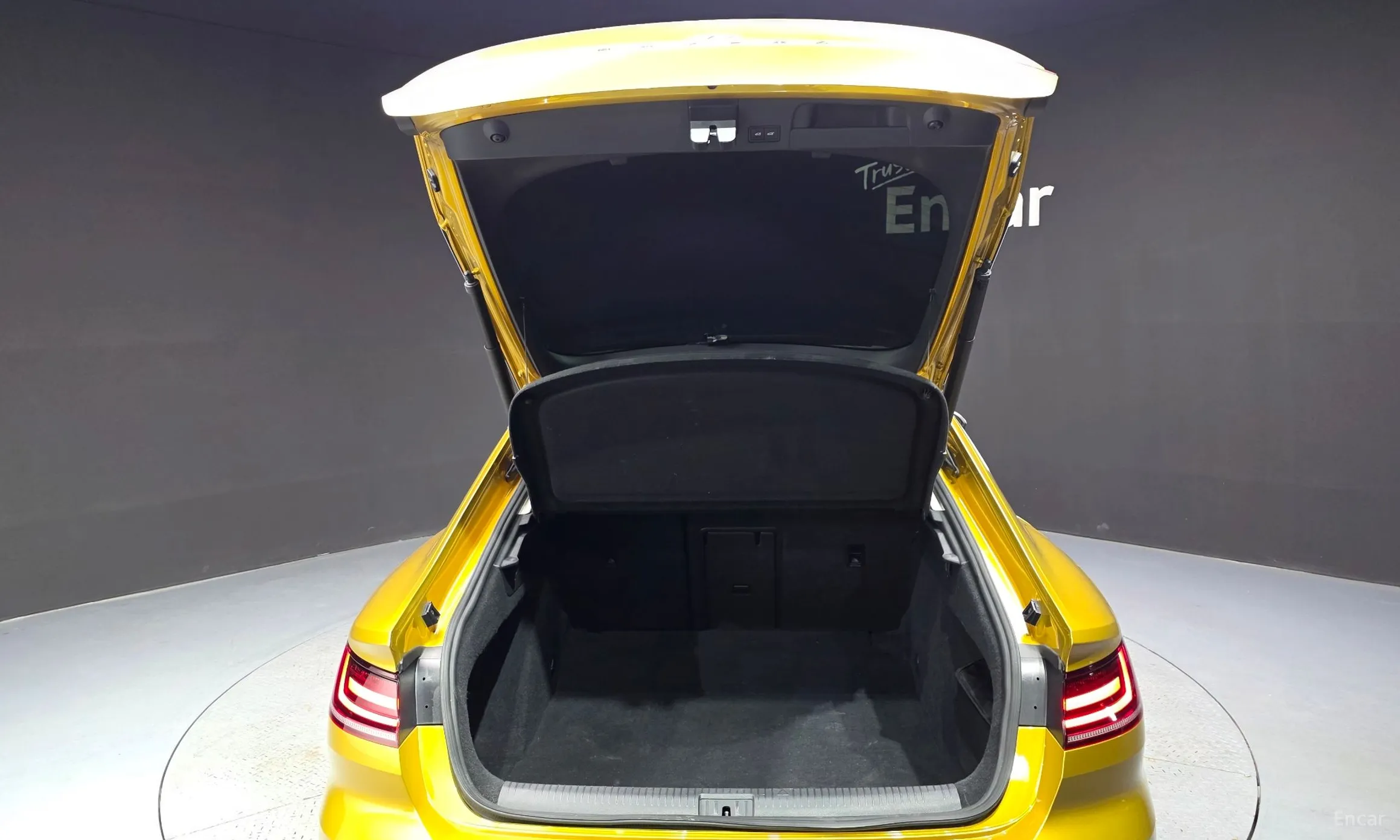 Volkswagen Ateon превью 17