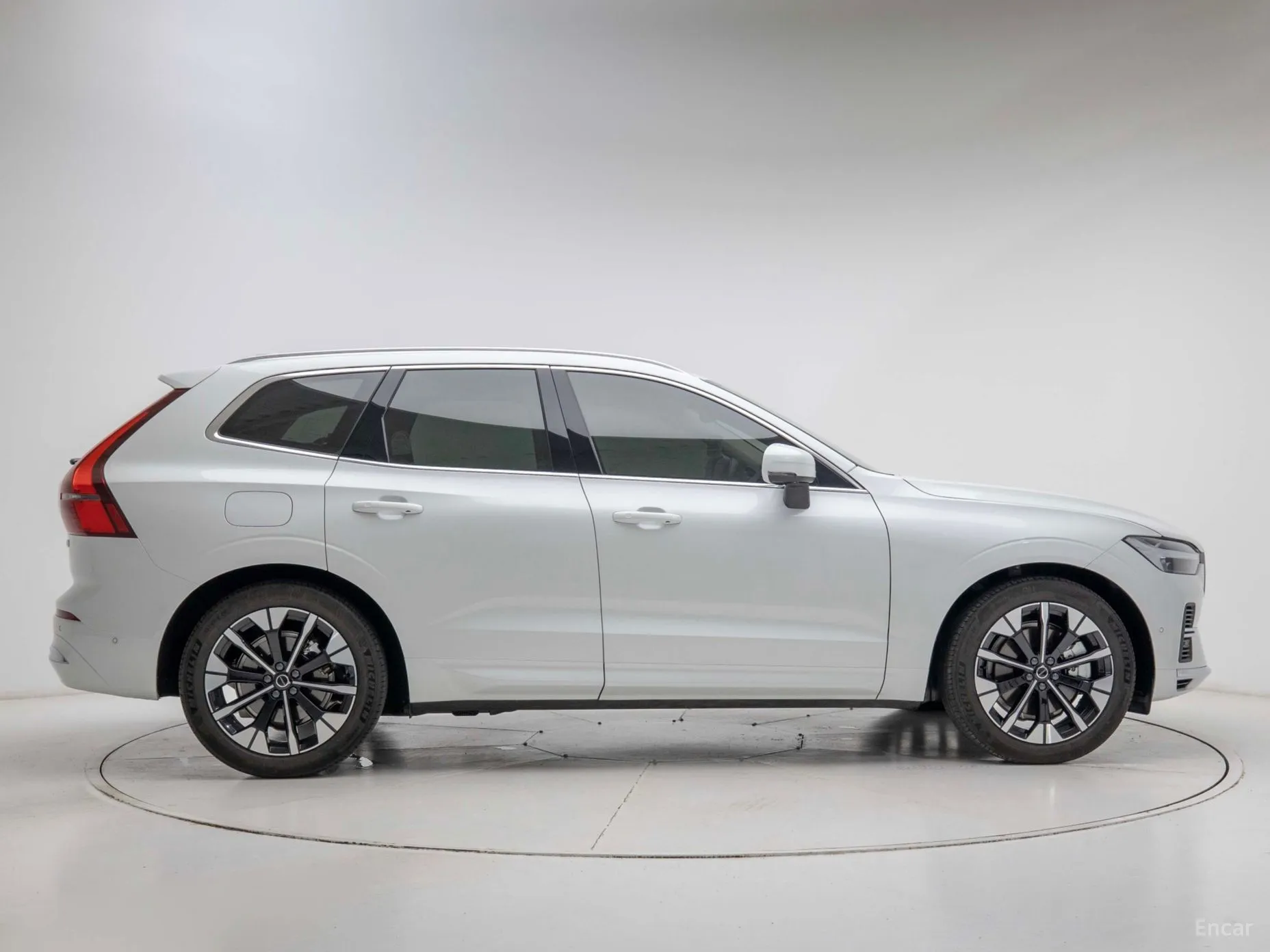 Volvo XC60 Gen 2 превью 4