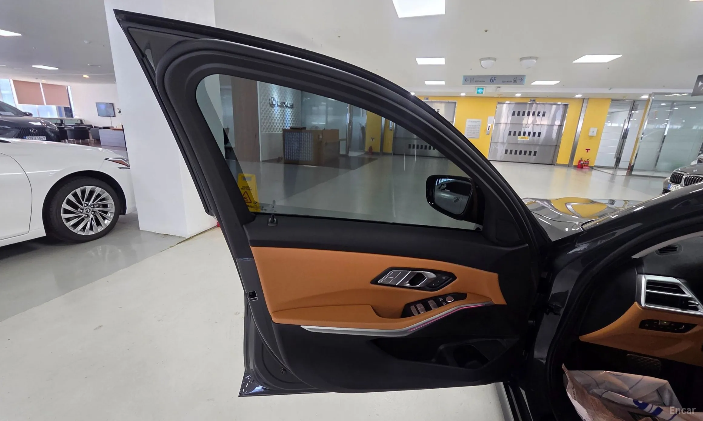 BMW 3 Series (G20) превью 19