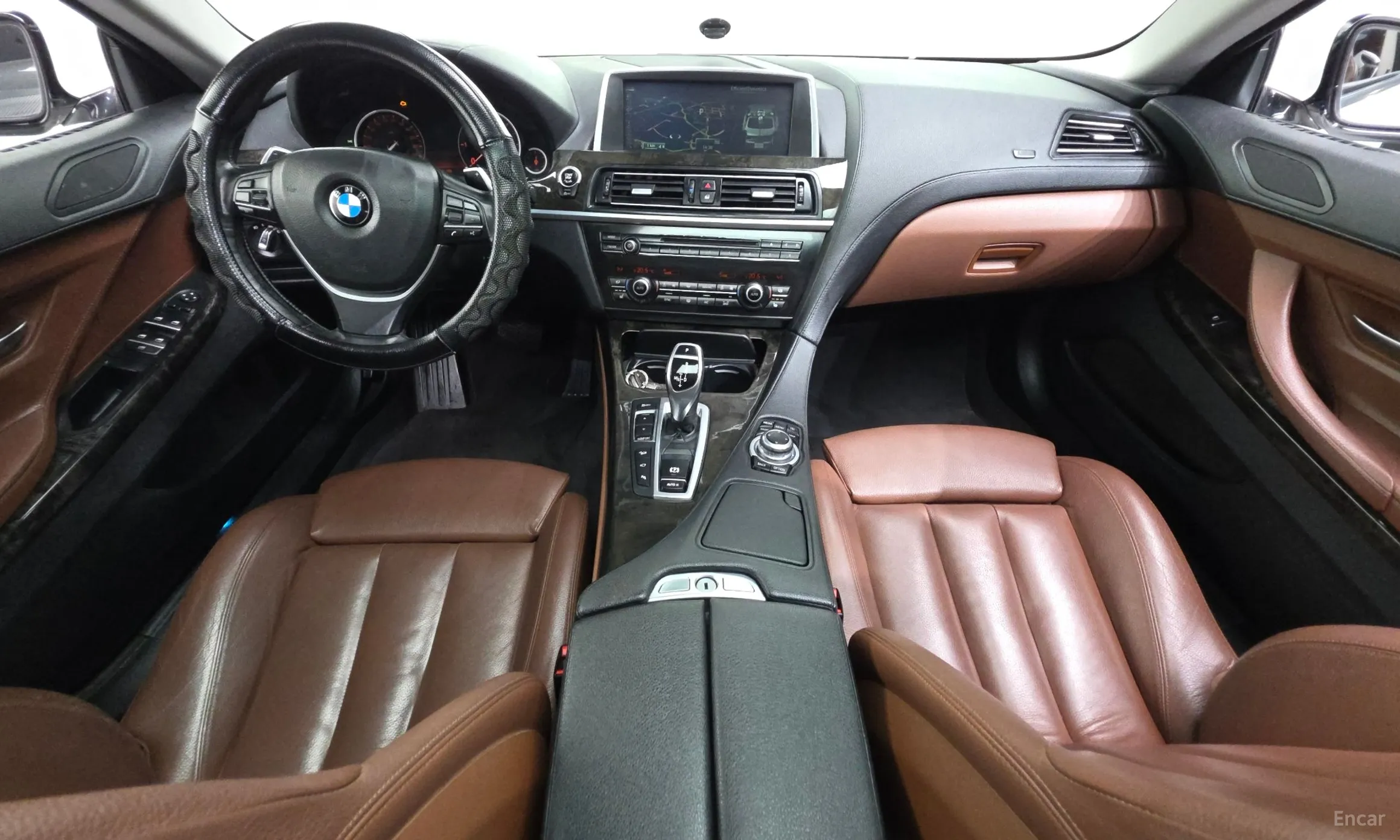 BMW 6 Series (F12) превью 7