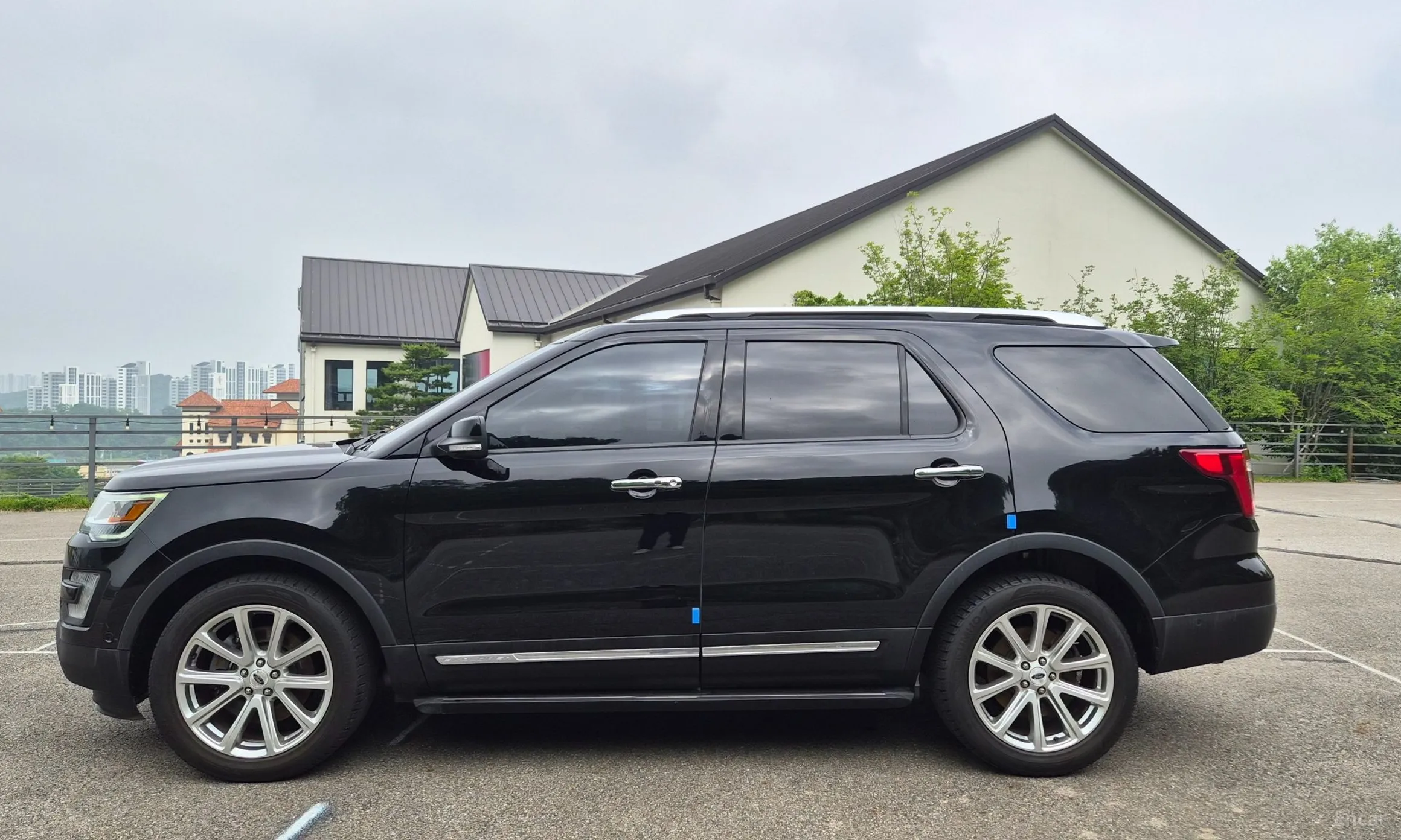 Ford Explorer превью 3