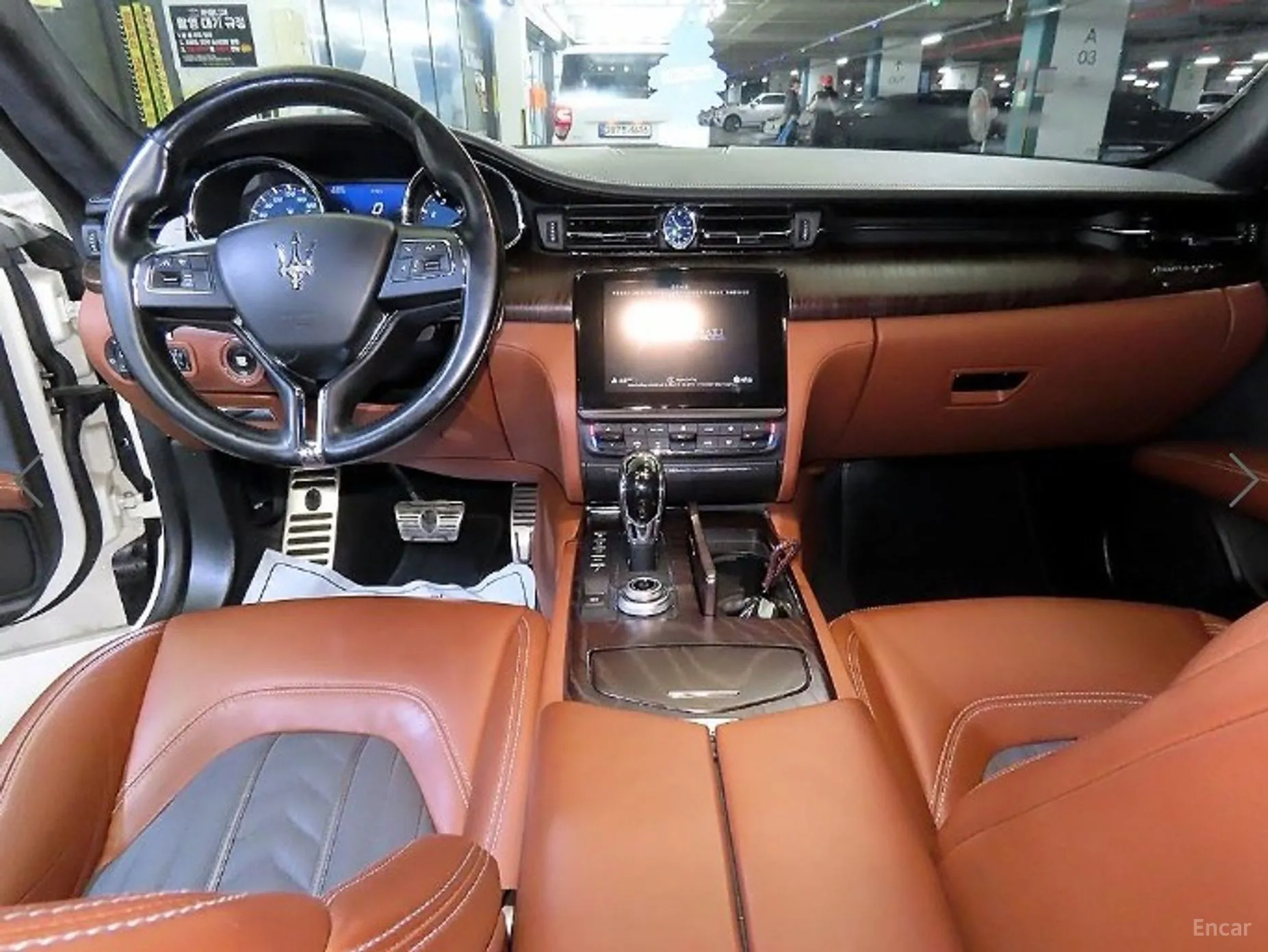 Maserati Quattroporte превью 10