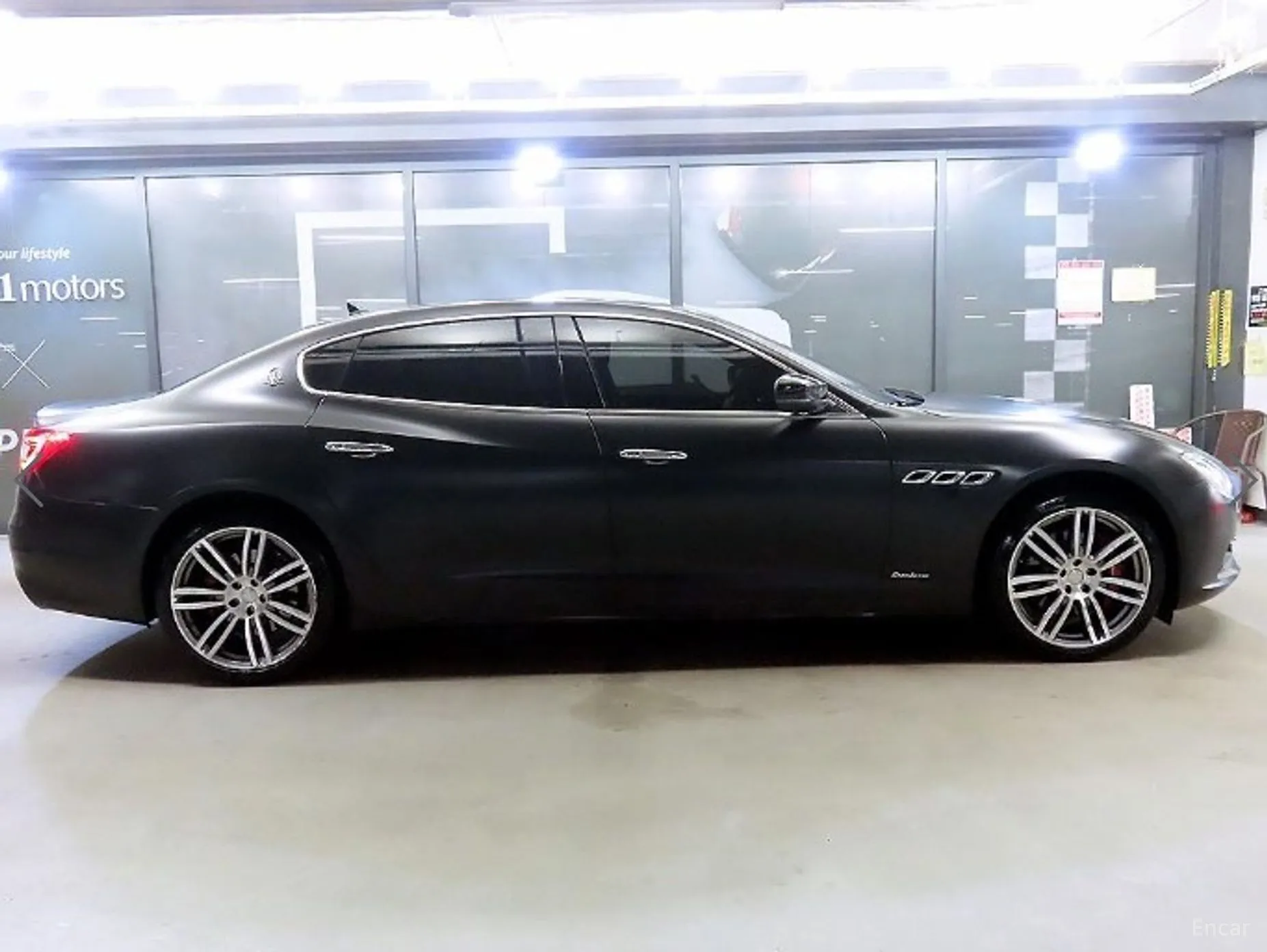 Maserati Quattroporte превью 3