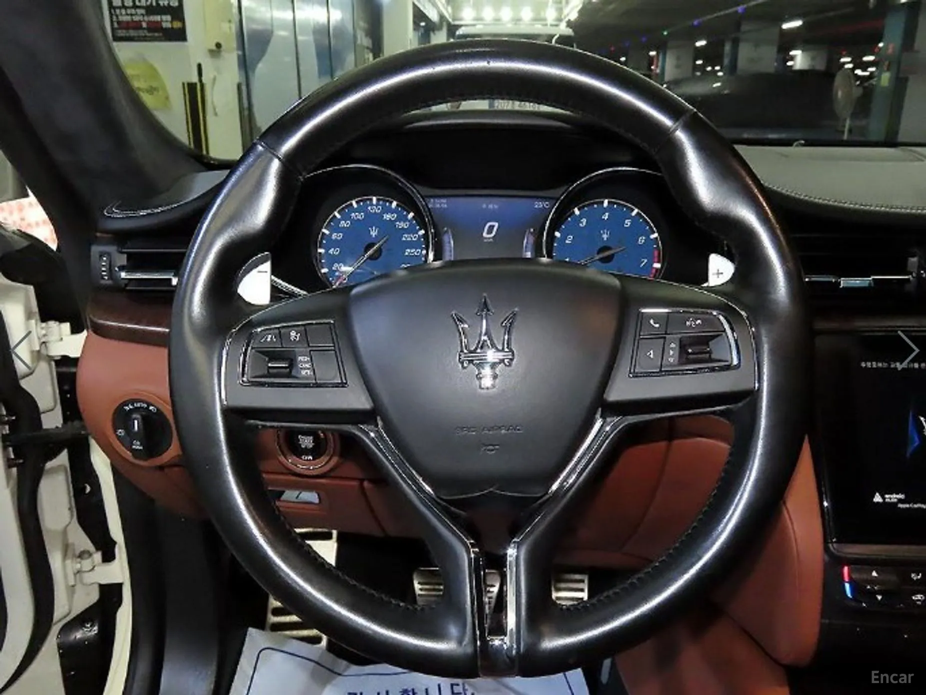 Maserati Quattroporte превью 8