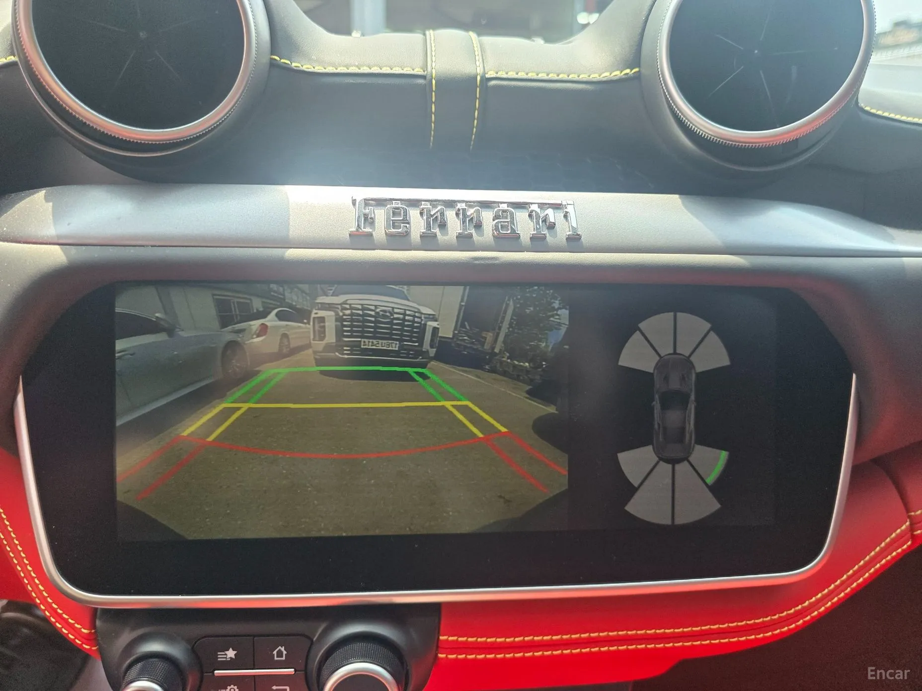 Ferrari Portofino превью 17