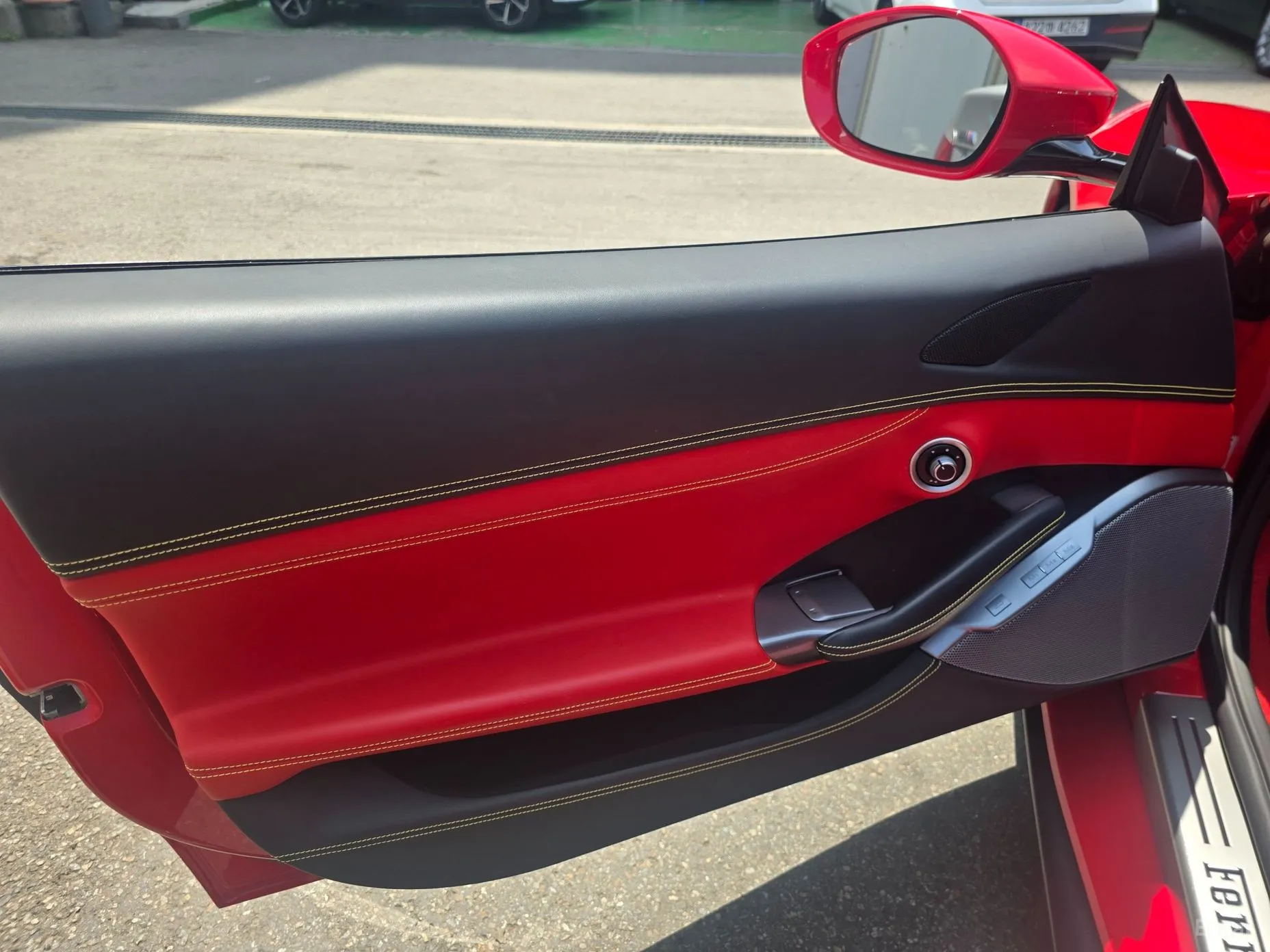Ferrari Portofino превью 8