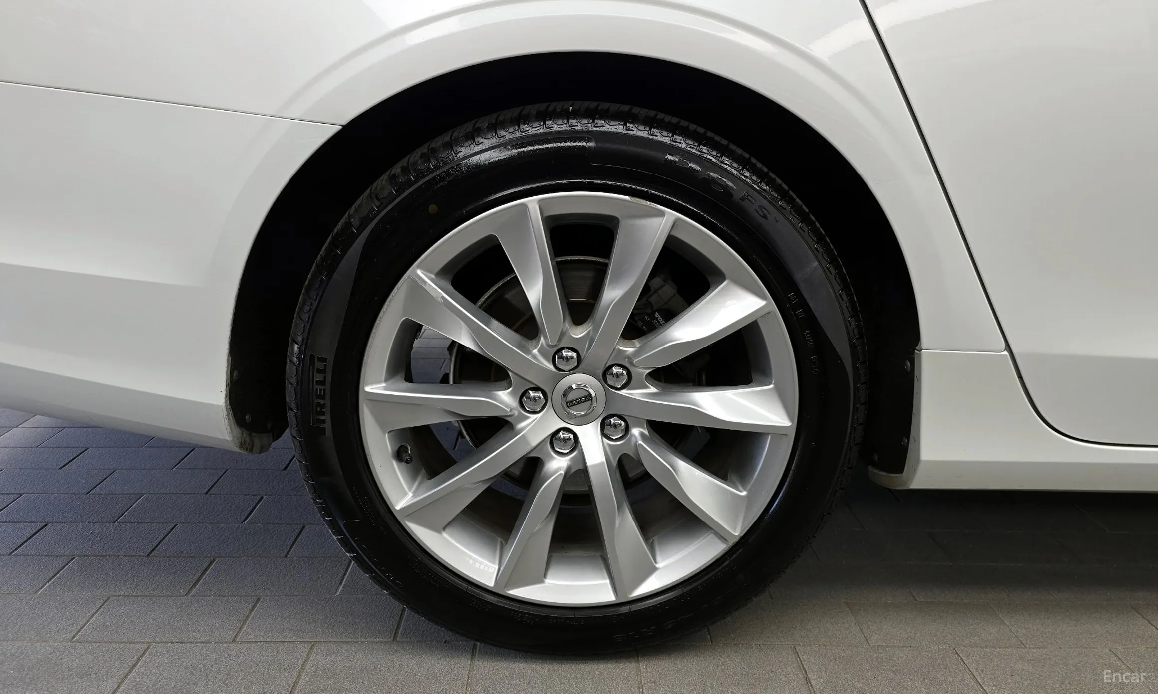 Volvo S90 превью 5