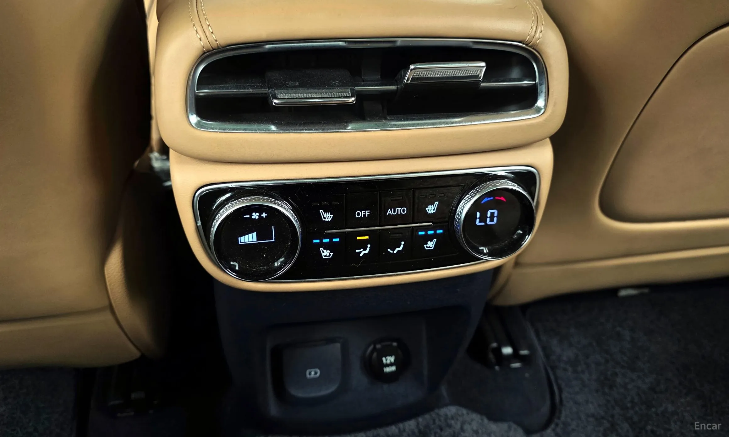 Genesis GV80 превью 18