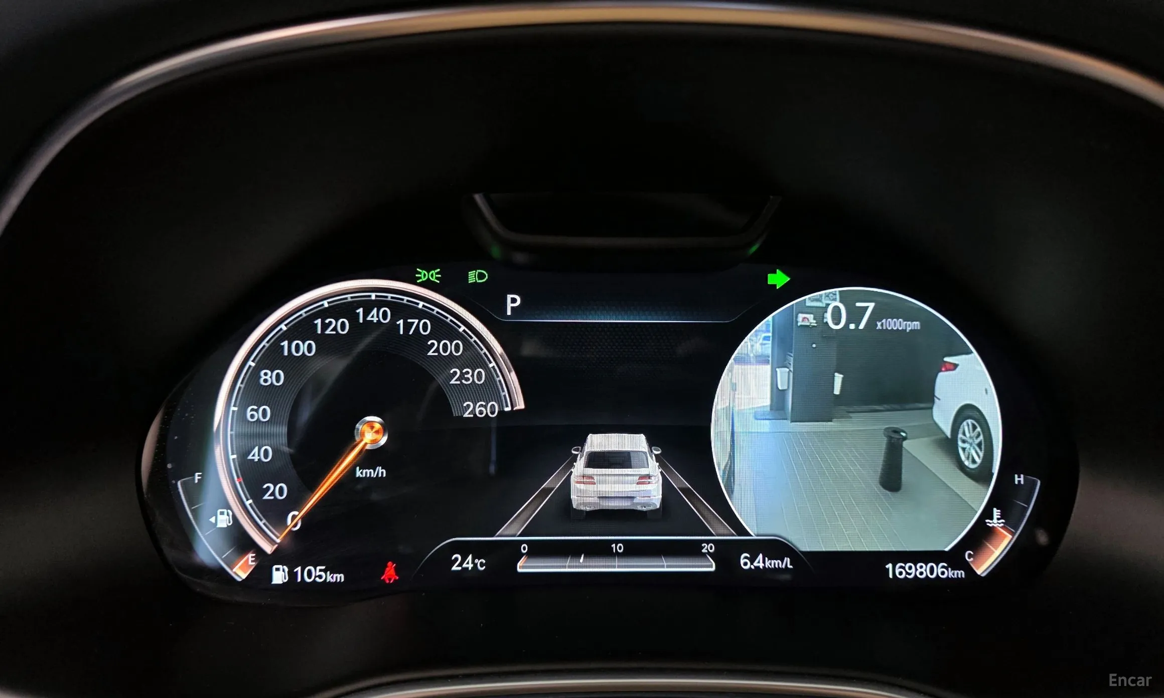 Genesis GV80 превью 8