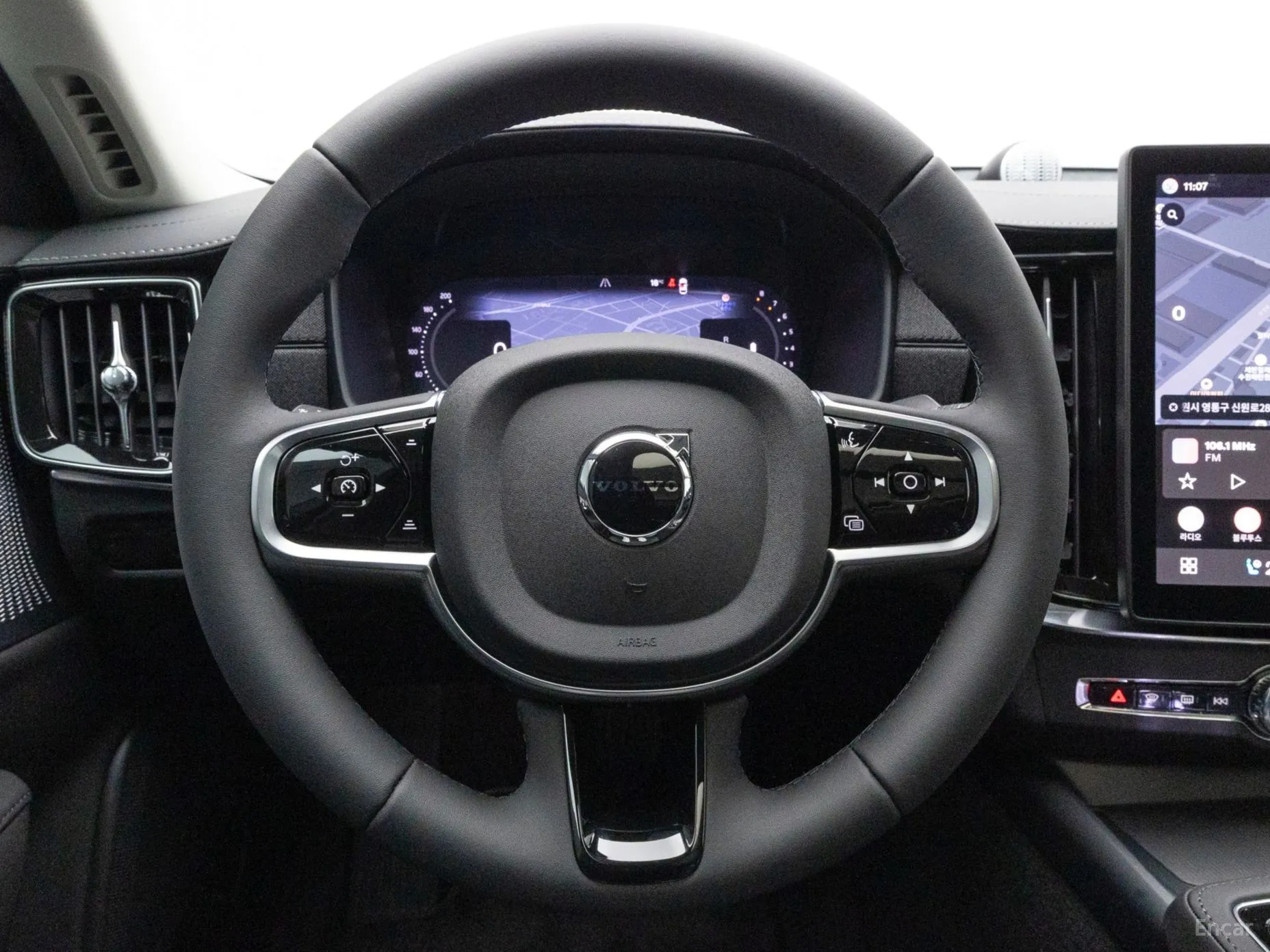Volvo S90 превью 11