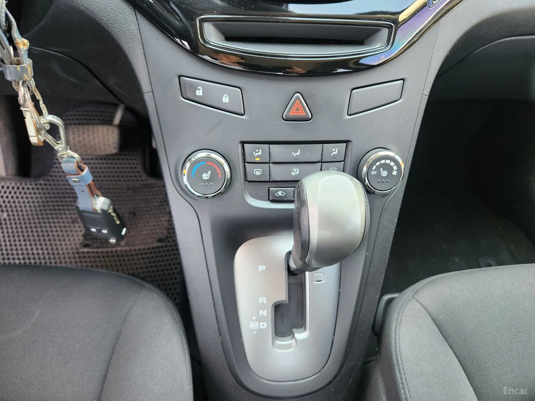 Chevrolet (GM Daewoo) Orlando превью 9
