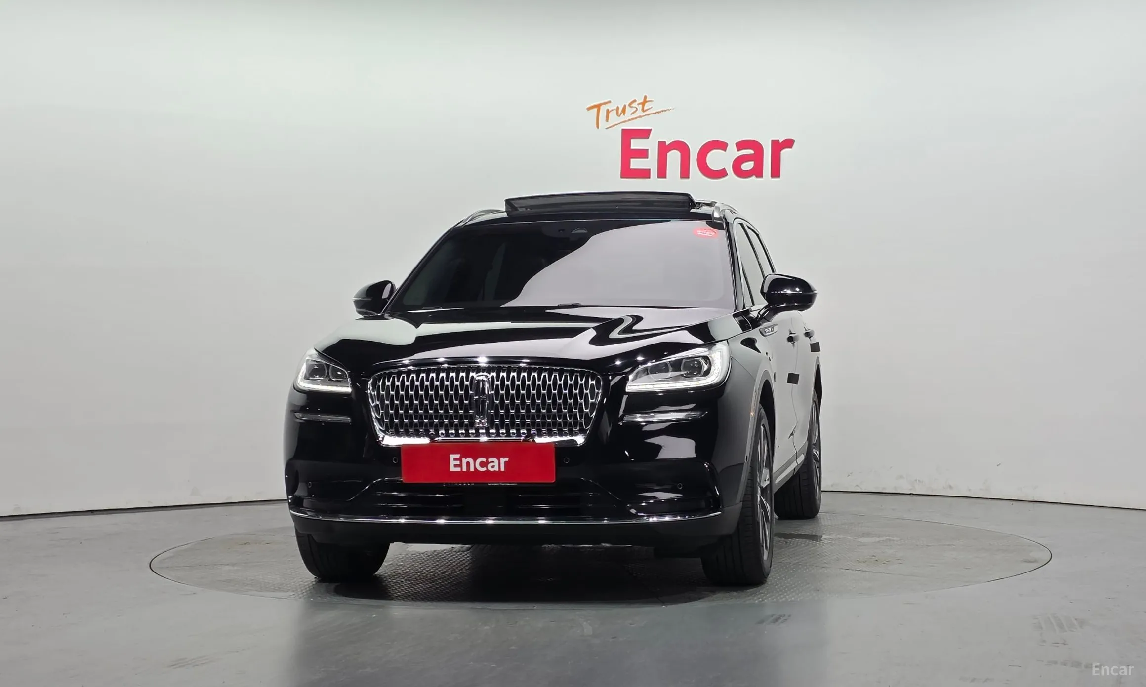 Lincoln Corsair превью 3