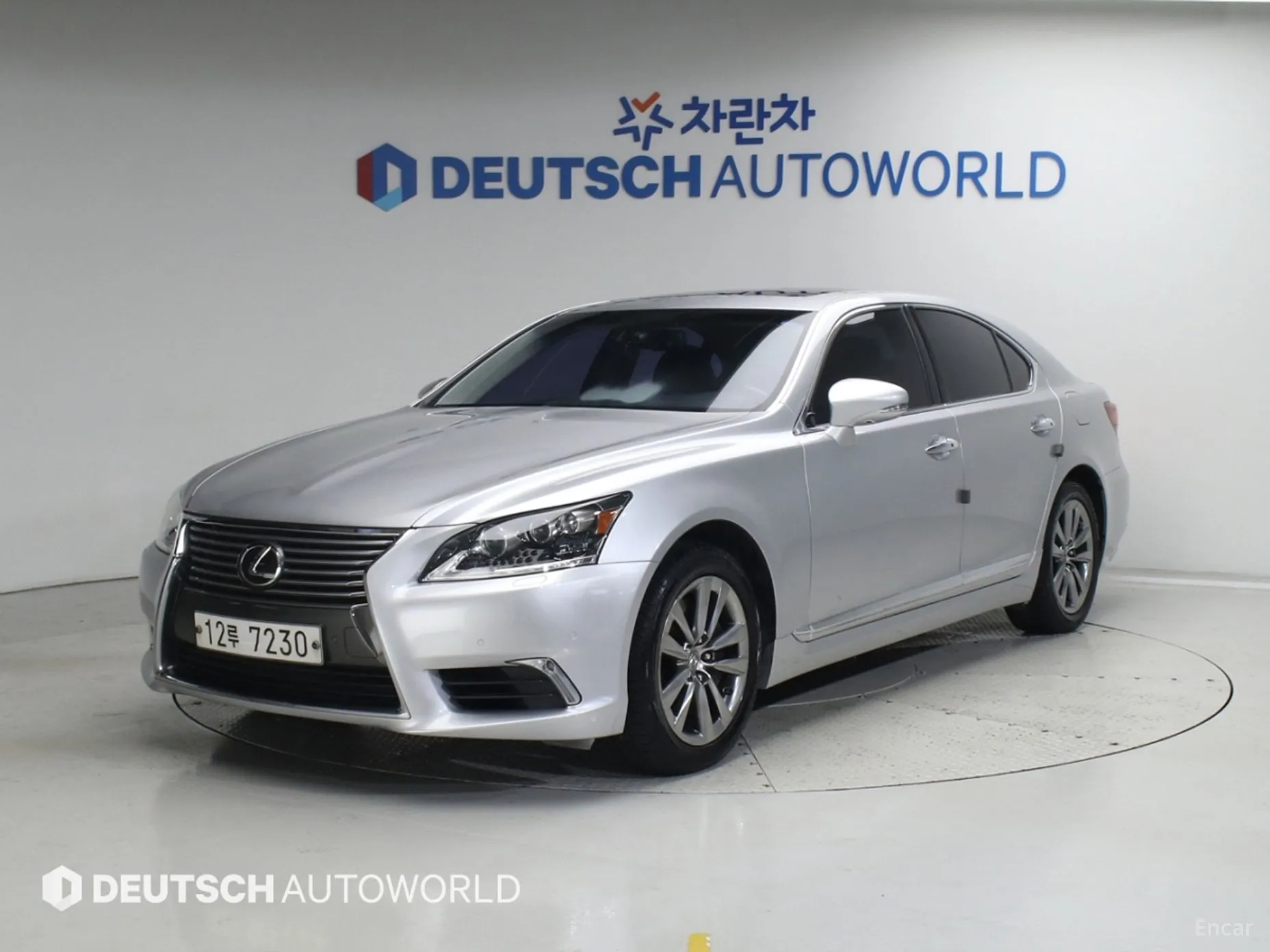 Lexus LS460
