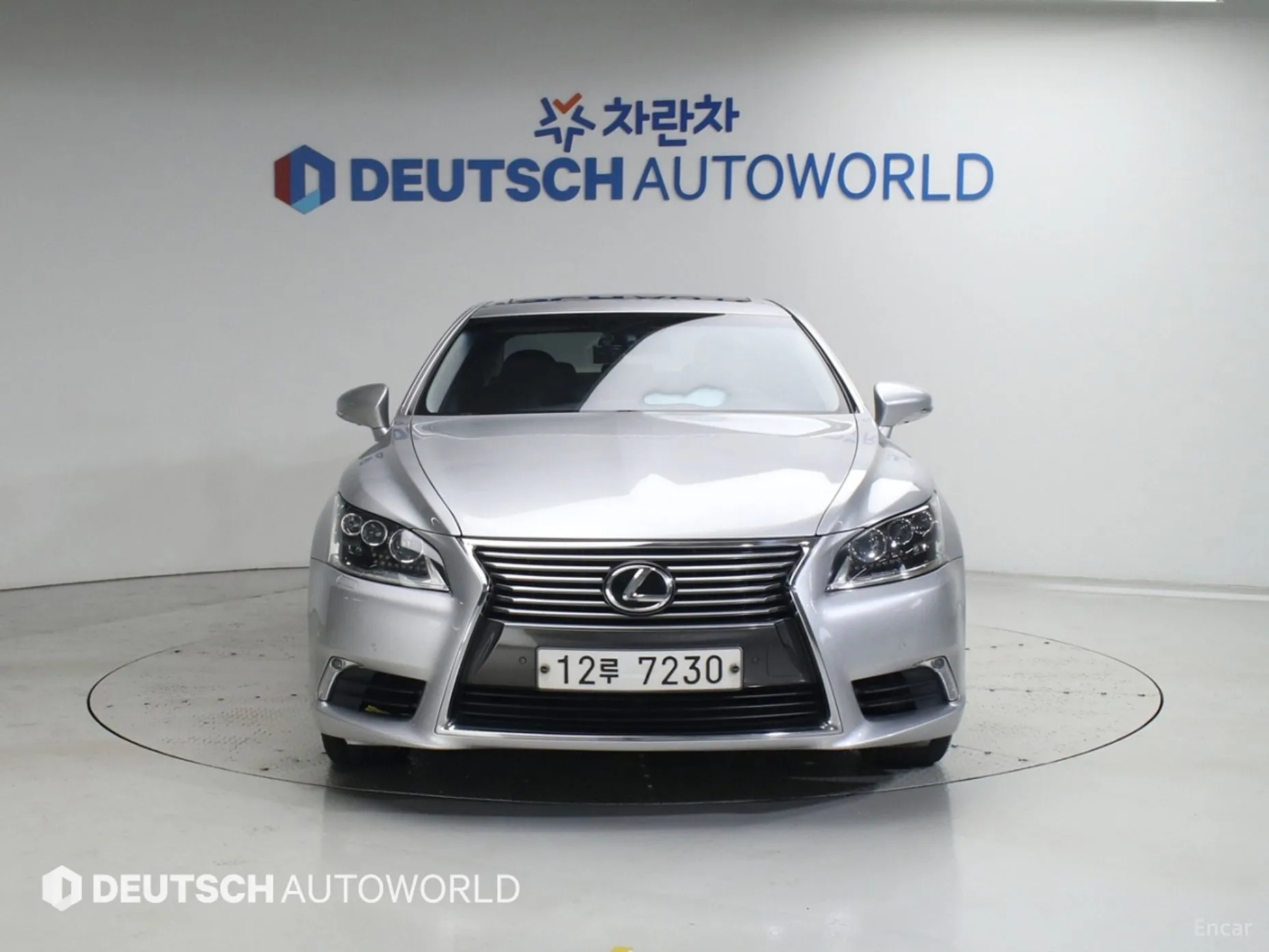 Lexus LS460 превью 3