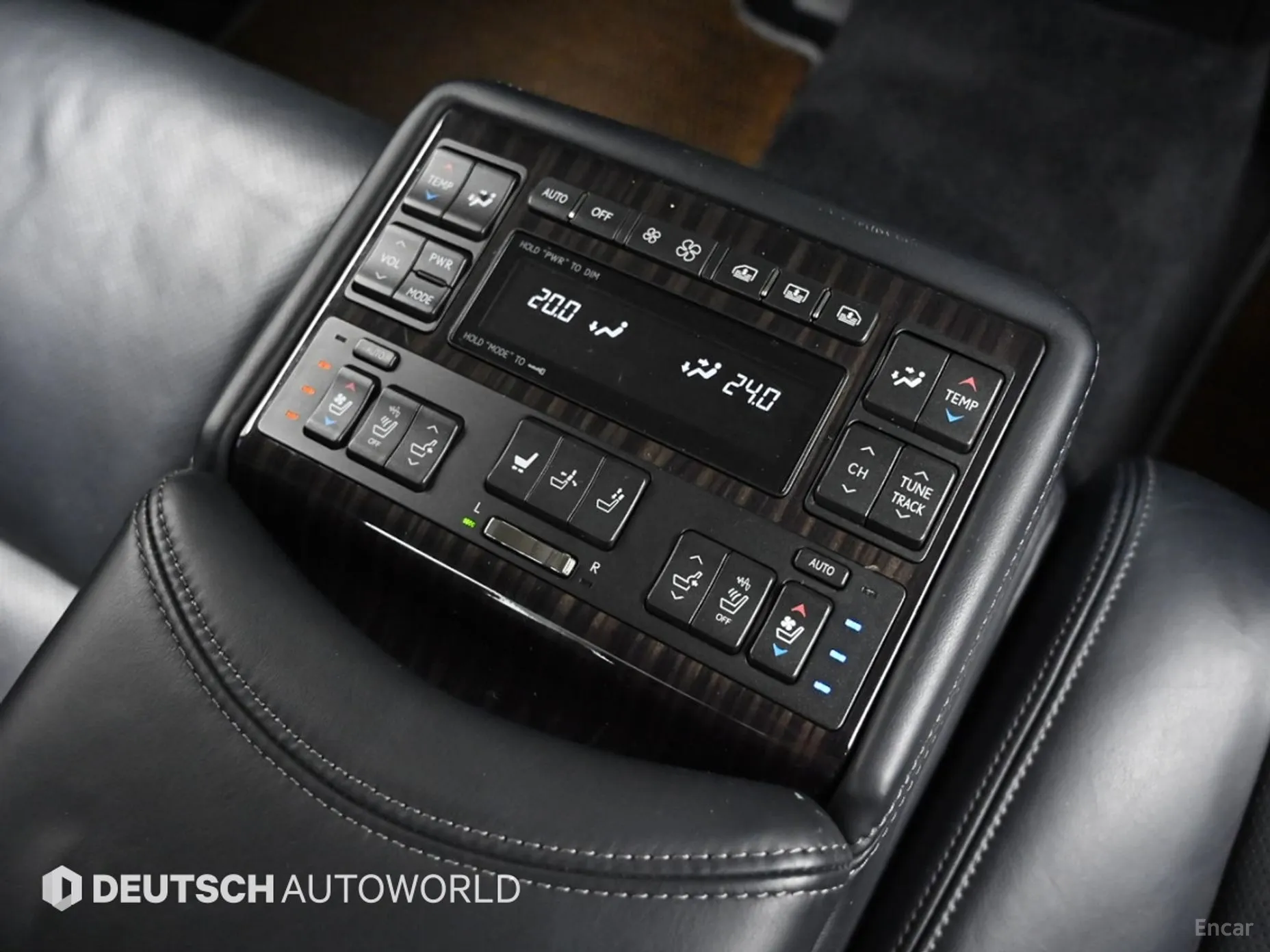 Lexus LS460 превью 6