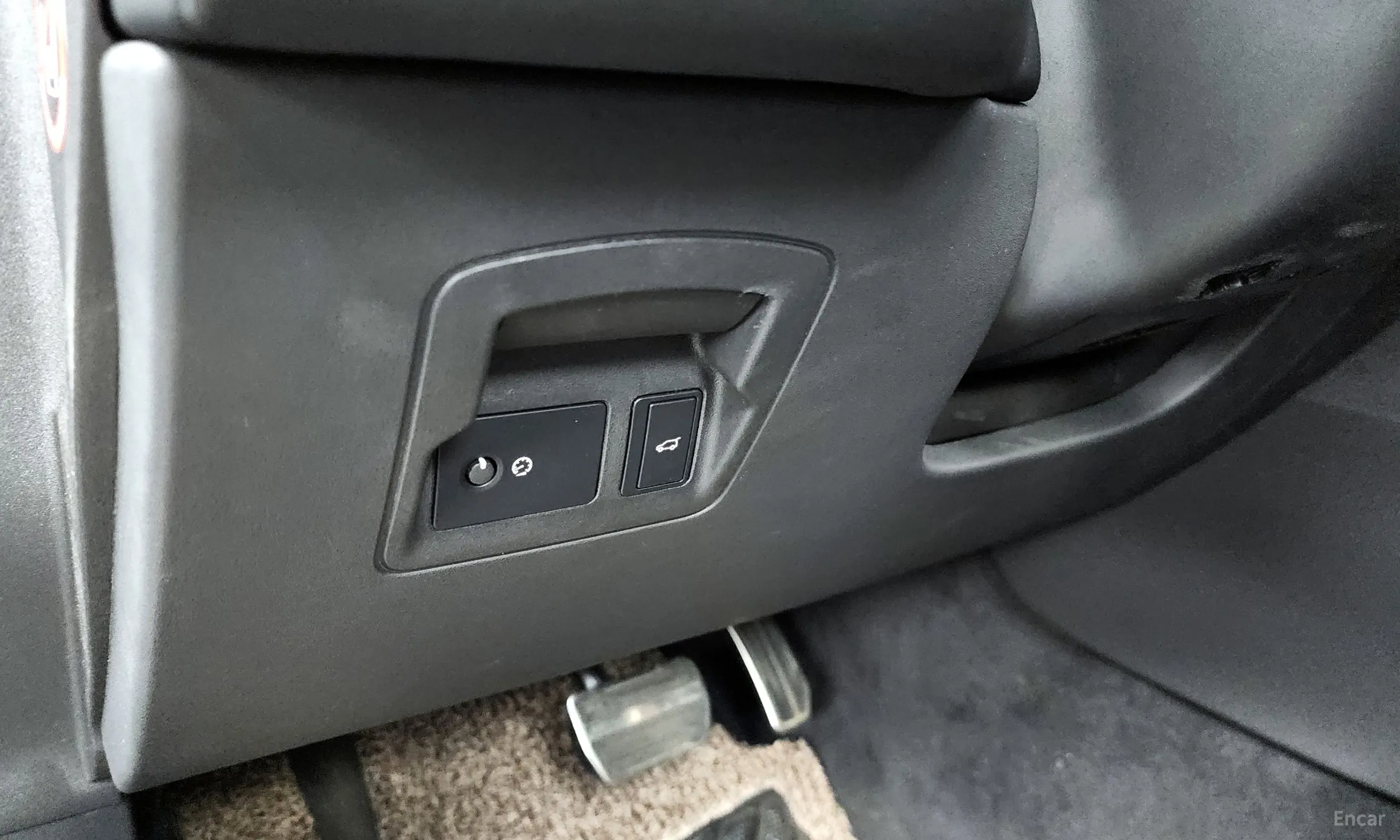 Land Rover Range Rover Bella превью 16